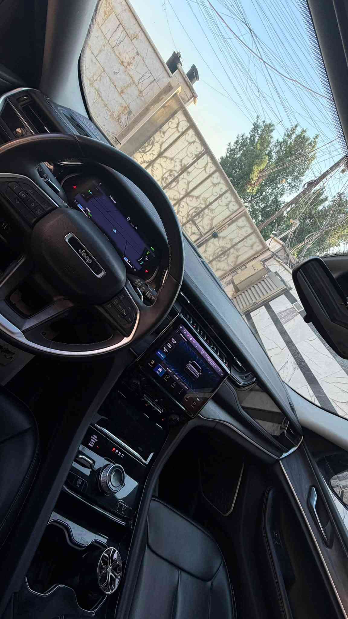هايبرد 4xe • ٢٠٢٣ • ٤٢٠٠٠ ميل