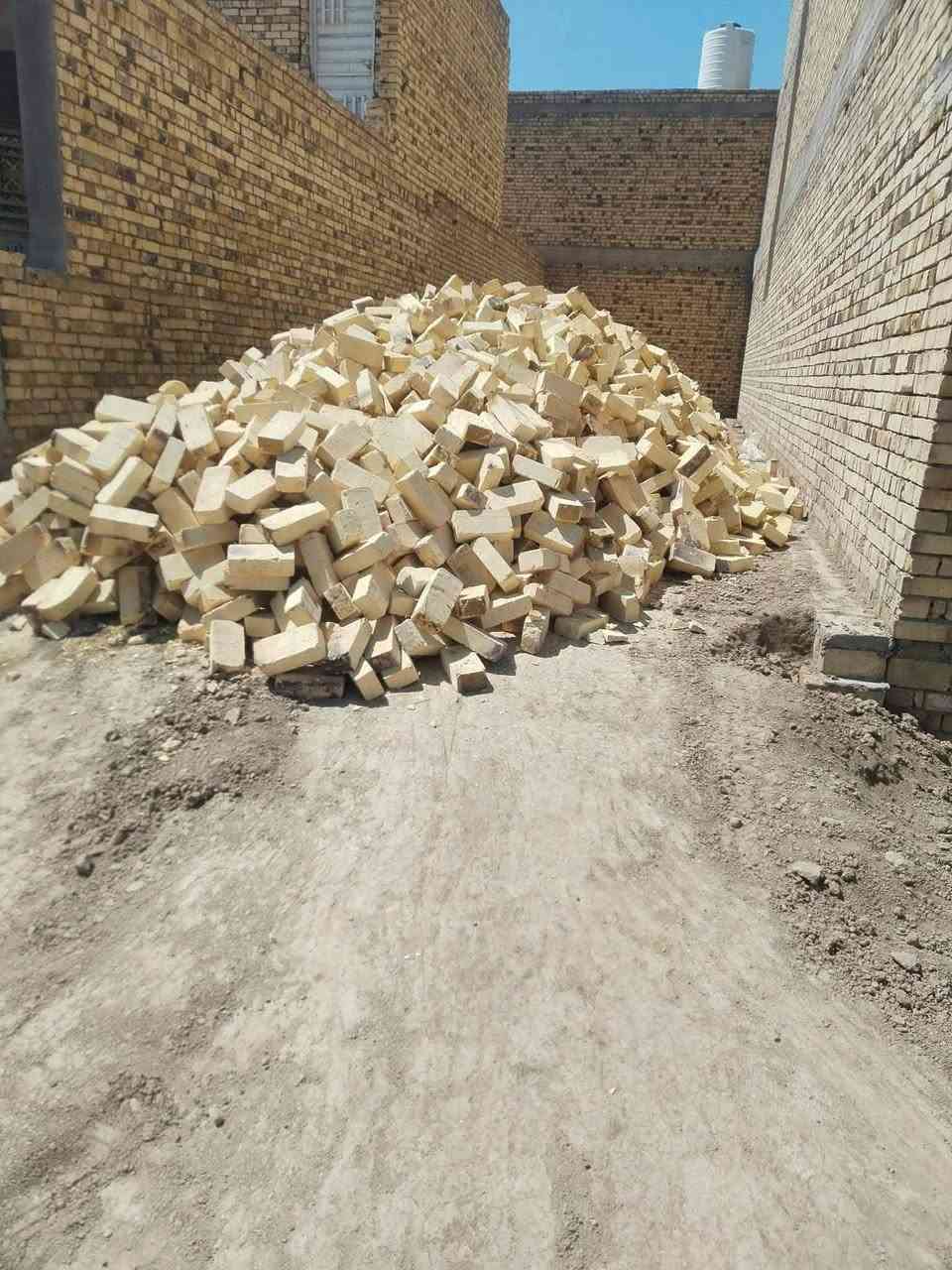 متوفر تجهيز طابوق بانواعه الى كافة انحاء ذي قار والى كافة انحاء البصرة طابوق درجه اولى
للحجز والاستفسار تواصل على 
‏‪***********‬‏
متوفر تجهيز طابوق بانواعه الى كافة انحاء ذي قار والى كافة انحاء البصرة طابوق درجه اولى
