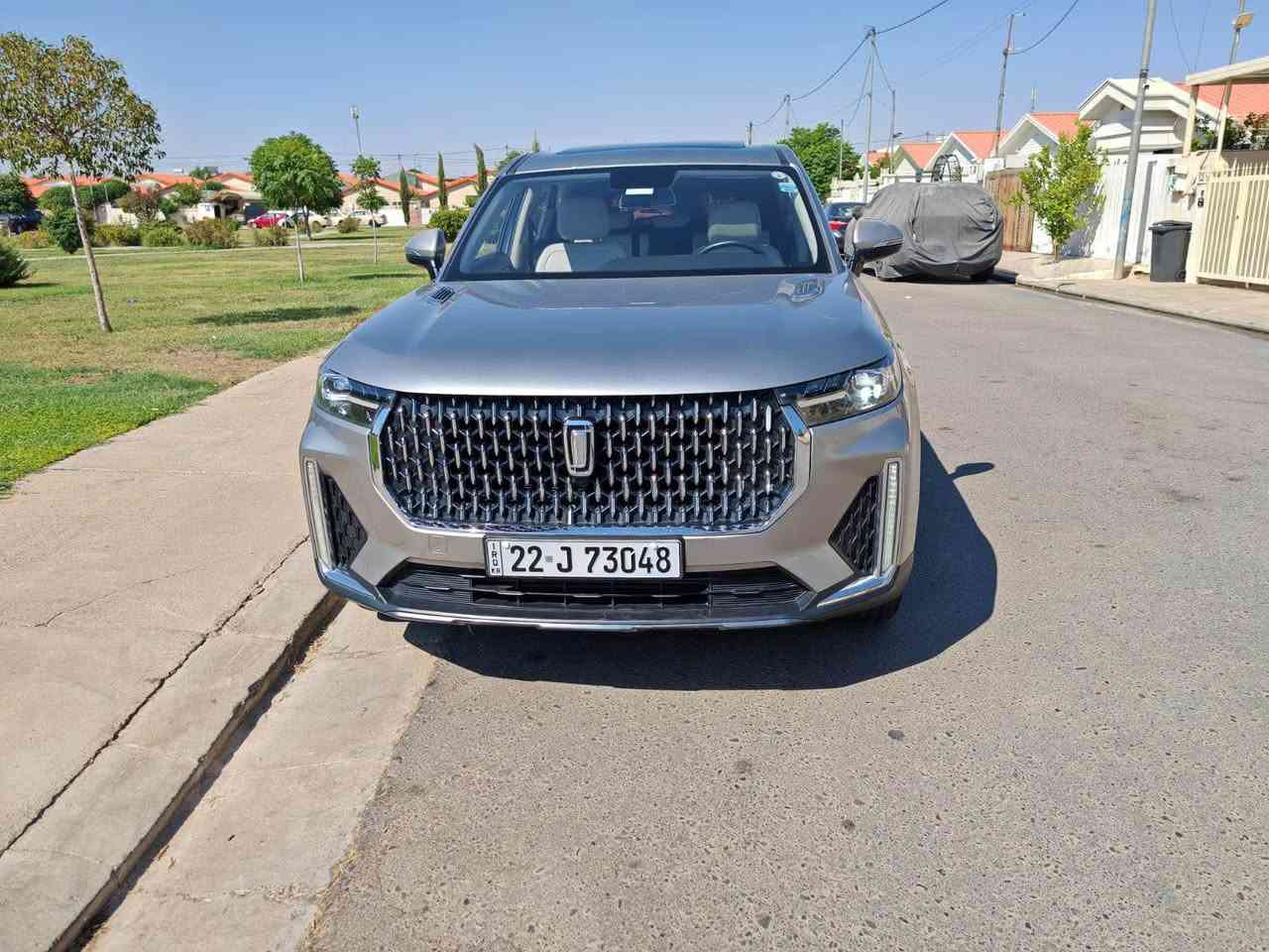 سه ياره بؤ فروشتن بيستوون T99
2022مؤديل
گيرو مه كينه ى به شه رت نه كرايته وه مه كينه ى 
مواصفاتى فوول فووله
هيجى نيه ده عامى لؤ ده عامى به شه رت 
95 هه زار كيلو مه تر رويشتيه 
تيبنى گورينه وه ناكه م بس فروشتنه 
سعرى 173 وه ره قه مه جاله ى برايانه ى تيدايه
*********** أربيل, العراق
