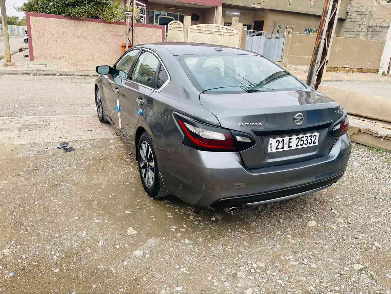 موديل ١٦ 
بيه نص جاملخ فقط سياره كبس 
رقم جديد سنويه جديد 
فئه sv
بطاقت بانزين بيه ابأسم سياره 
*********** كركوك, العراق
