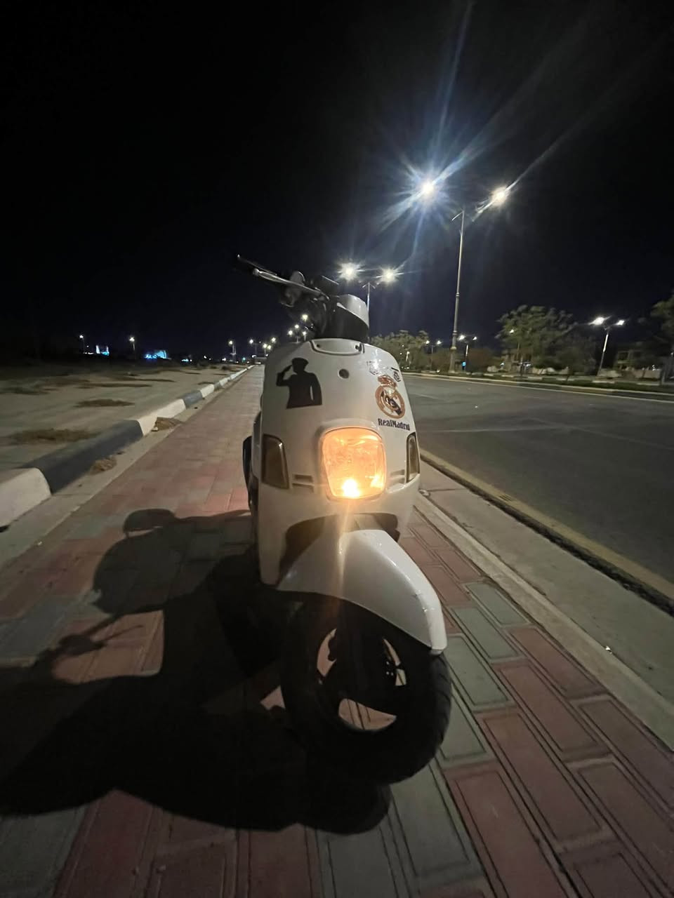 بوليس للبيع مامفتوحه الدراجه فول شلعه يرادلها ترتيب السعر 500 مكاني كربلاء هاتف ***********
