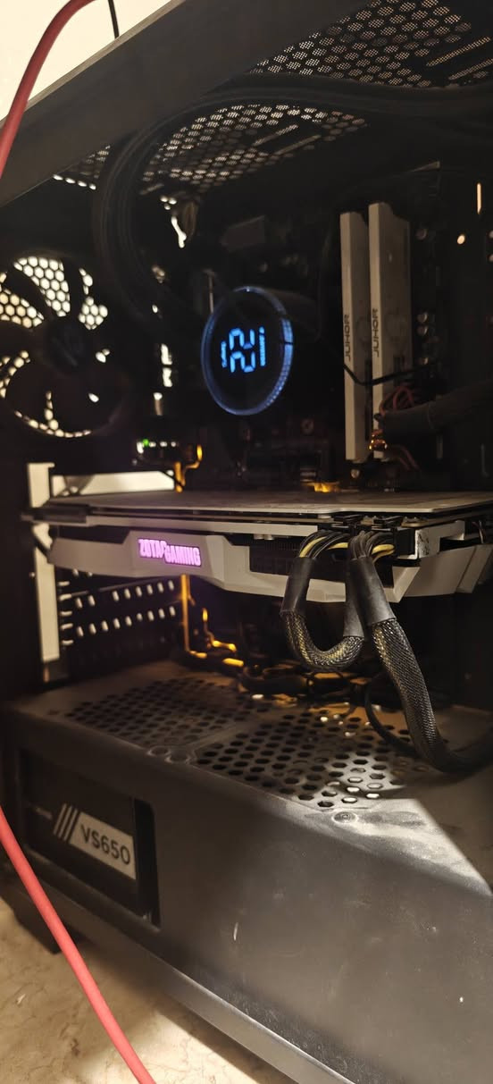 السلام عليكم
كرت شاشه 2080ti 11gb zotac 2fan كارت استخدام على شاشة 2k  أريد اراوس وانطي فرق ويه كرت 4070s أو ابيع السعر  400

ملاحظة الكرت مصبوغ لون أبيض 

مكاني بغداد الدورة ماعندي توصيل تجي للبيت تاخذ الكرت من الكيس وتفحص 

***********

نص مكتوب في الصور:
- GPU 99% temp 80 power 258.5 W clock 1860 MHz VRAM 6298 MB CPU 32% temp 42 C clock 20.6 W clock 4250 MHz RAM 18430 MB CPU 4250 MHz CPU 4250 MHz CPU 4250 MHz CPU 4250 MHz CPU 4250 MHz CPU 4250 MHz RAM 10112 MB FPS 71 FPS AVG 74 FPS 1% 16 FPS GRAPHICS < Custom > MOTION BLUR STRENGTH 100 FIELD OF VIEW 25 TEXTURE QUALITY Very High TEXTURE FILTERING 16x Anisotropic SHADOW QUALITY Ultra LEVEL OF DETAIL Very High TERRAIN DETAIL High VOLUMETRIC FOG Ultra DEPTH OF FIELD Very High SCREEN SPACE REFLECTIONS Very High SCREEN SPACE SHADOWS Very High AMBIENT OCCLUSION SSAO Quality BLOOM On RESET DEFAULTS SHOW DISPLAY OPTIONS BACK