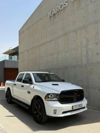 رام ١٥٠٠ • V8 ٥.٧ • موديل ٢٠٢٢