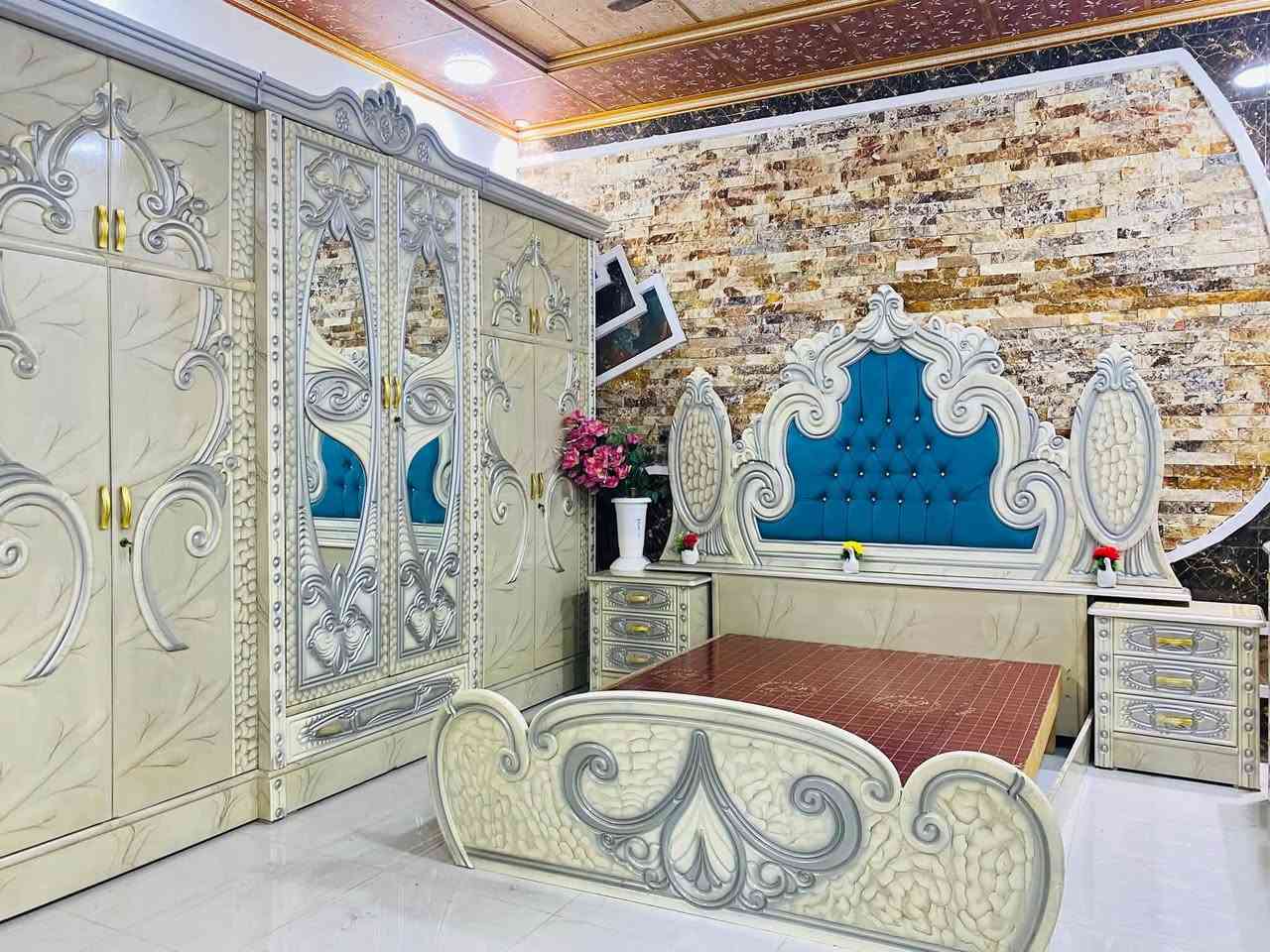 سلام عليكم يوجد غرفتين نوم للبيع نفس الديكور وتصميم تركي النظافه 90/100 وخشب حطاطه درجه اولى العنوان الرمانه يم الجسر الاستفسار ***********
