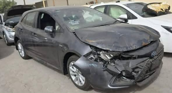 كورلا هايبرد هاشباك ٢٠٢٥ ماشية ١٢ الف محرك ١٨٠٠ رقم بغداد الجديد وارد ياباني ستيرن يمنة راجع كلشي بلاد ايرباك ستيرن بلادي جديد سونار بل صور وصورة الحادث هم وكلشي واضح بل صور جاملغ امامي بس بارد بدون صبغ باب مابيهة ضربة بس كلير بسبب شامرين بطش عليه بل خارج البنيد تعديل وصبغ وماكاعد عدل موضح بل صور ب اسمي تحويل بنفس اليوم عنواني بغداد الدولعي جسر الدباش
ب ١٢٨ قفل ماكو هيج سعر موديل ٢٥ وماشي ١٢ الف يعني زيرو 
***********
