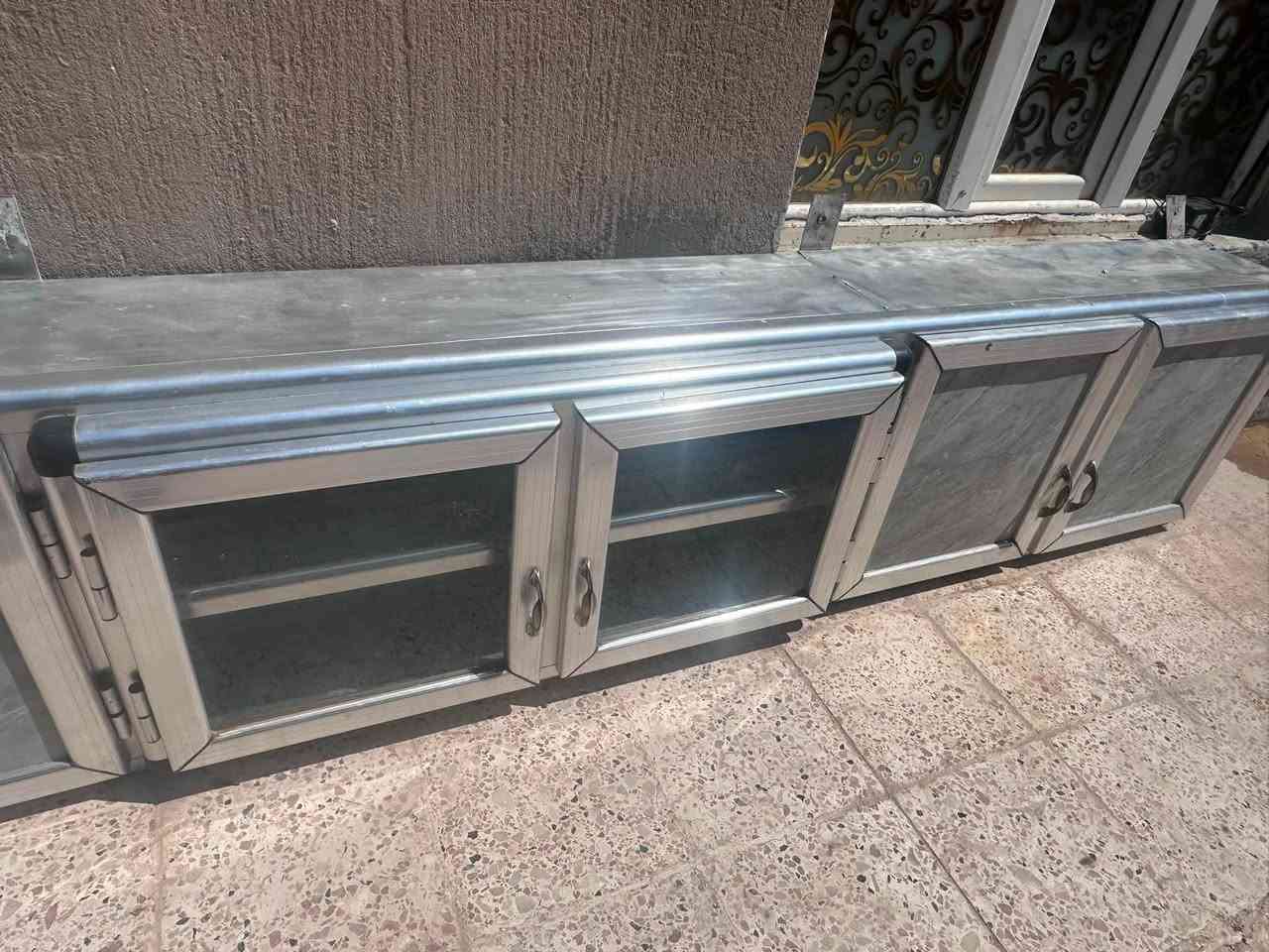 يوجد كاونتر 3 قطع للبيع
***********
