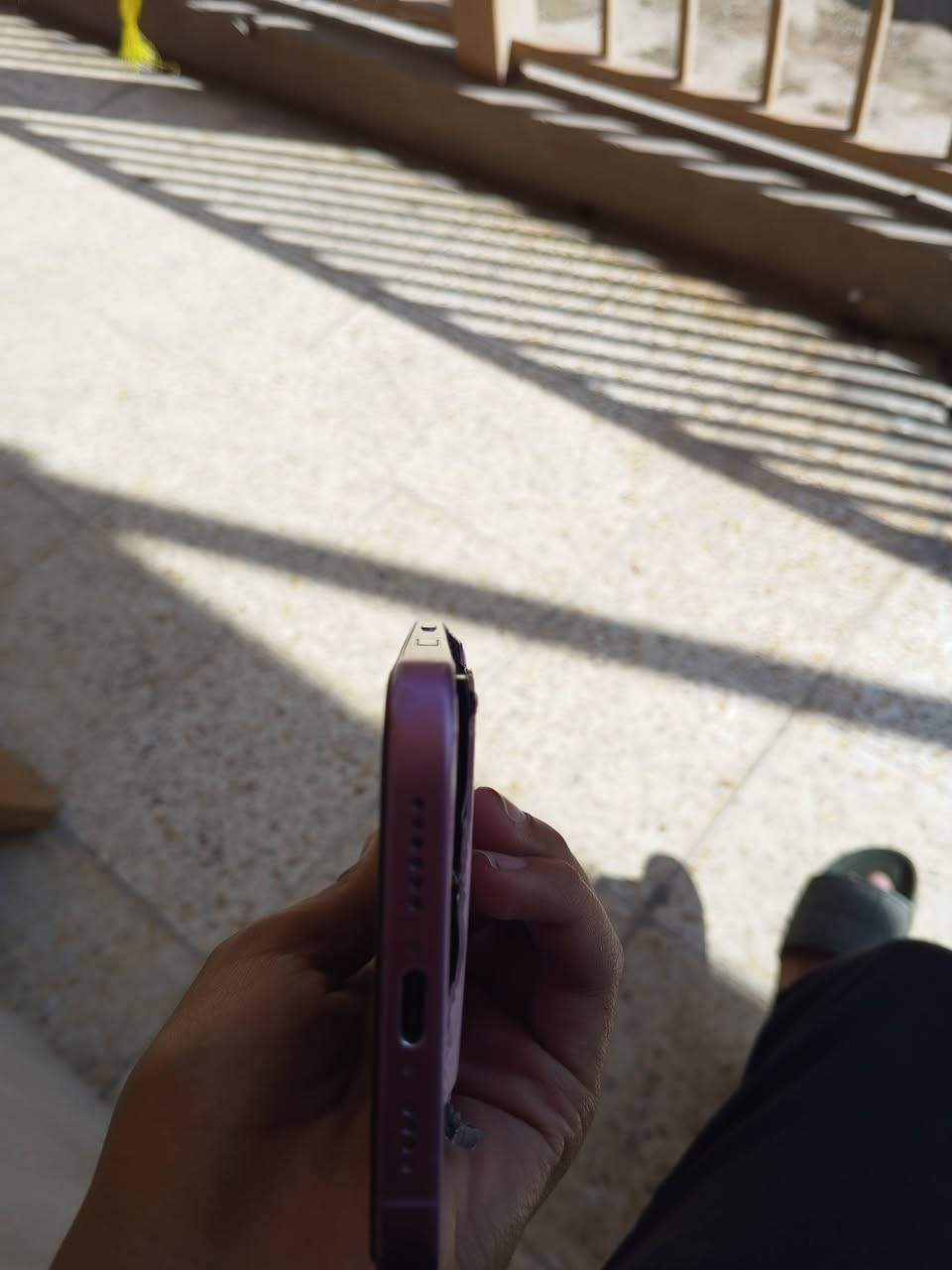 ايفون 16 بلص • ما مفتوح • بطارية منفخة