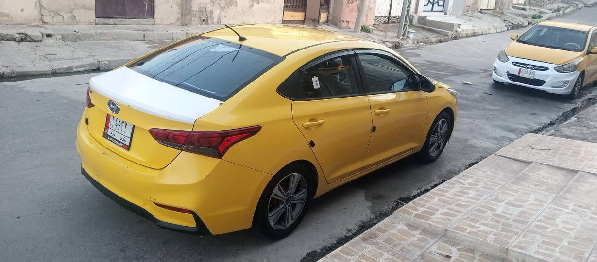السلام عليكم
 اكسنت موديل 2019
ضررها بوند فقط بدون دواخل 
تبريد شرط ثلج
منظومة غاز 60 لتر
السعر 125$ 
الاتصال على الرقم
***********
