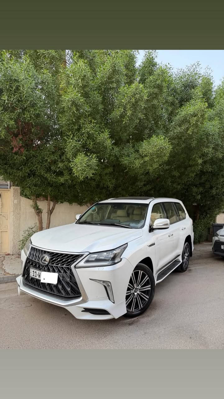 سلام عليكم
لكزز 2018 فطيم خليجي 

ماشيه 100000km

سياره بحاله الوكاله 

مكفوله كفاله عامه 

يوجد فيها ثلاث مكانات بارد ع كد شبر 

الباقي كفاله عامه يوجد سونار نهايه المنشور

موصفات الكزز معروفه 

فول الفول 

فتحه 

بصمه 

جكات 

بردات خلفيه 

كشنات كهرباء

صندوق كهرباء

شاشه ماوس

3 شاشات 

5 كامرات

بعد موصفات الكزز بعد ميحتاج احجي واشرح فول 

عنوان سياره بغداد زيونه

رقم سياره بغداد باسمي شخصياً 

للاستفسار والسعر الاتصال ع رقم ***********
