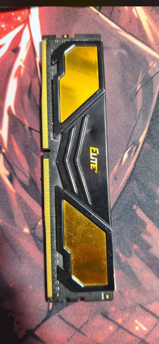 عندي رام Teamgroup 8GB ddr4 2400 cl 16 اريدها ب 45 مع التوصيل او مراوس برام kingston fury 8Gb ddr4 2400 هم نفس المواصفات لان عندي رام kingston اريد اطابق بالشكل والمواصفات
تواصل خاص او واتساب ***********

نص مكتوب في الصور:
- ١ of ٤ rnx.7rsu الخميس الساعة ٩:٤٣ م
- ٢ of ٤ rnx.7rsu الخميس الساعة ٩:٤٣ م