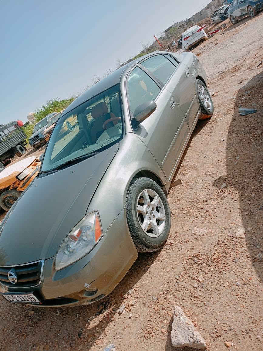 للبيع نيسان ألتما موديل 2005رقم بغداد دولي سنويه لل30 مكينه وكير خير من الله وتبريد شغال  شاشه كامره  حداديه وسط ويل كب تخم تاير كهربائيات كله شغاله بيه صبغ عام اثر جراد  مداور ثاني يوم سعرها 48وبيها مجال بسيط مكانه ديوانيه البدير 

للاستفسار *********** ديوانية, القادسية
