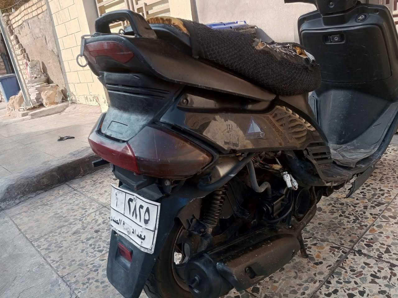 دراجه فراشه للبيع مكينه كلش حلوه لاتدخين ولا تبخير والا نضوح شلعته كلش حلو منطقة جميله سعره 200اوابيه مجال قليل جماعت 150اطبكو علا صفحه بيه شغلت بصيطه ***********
