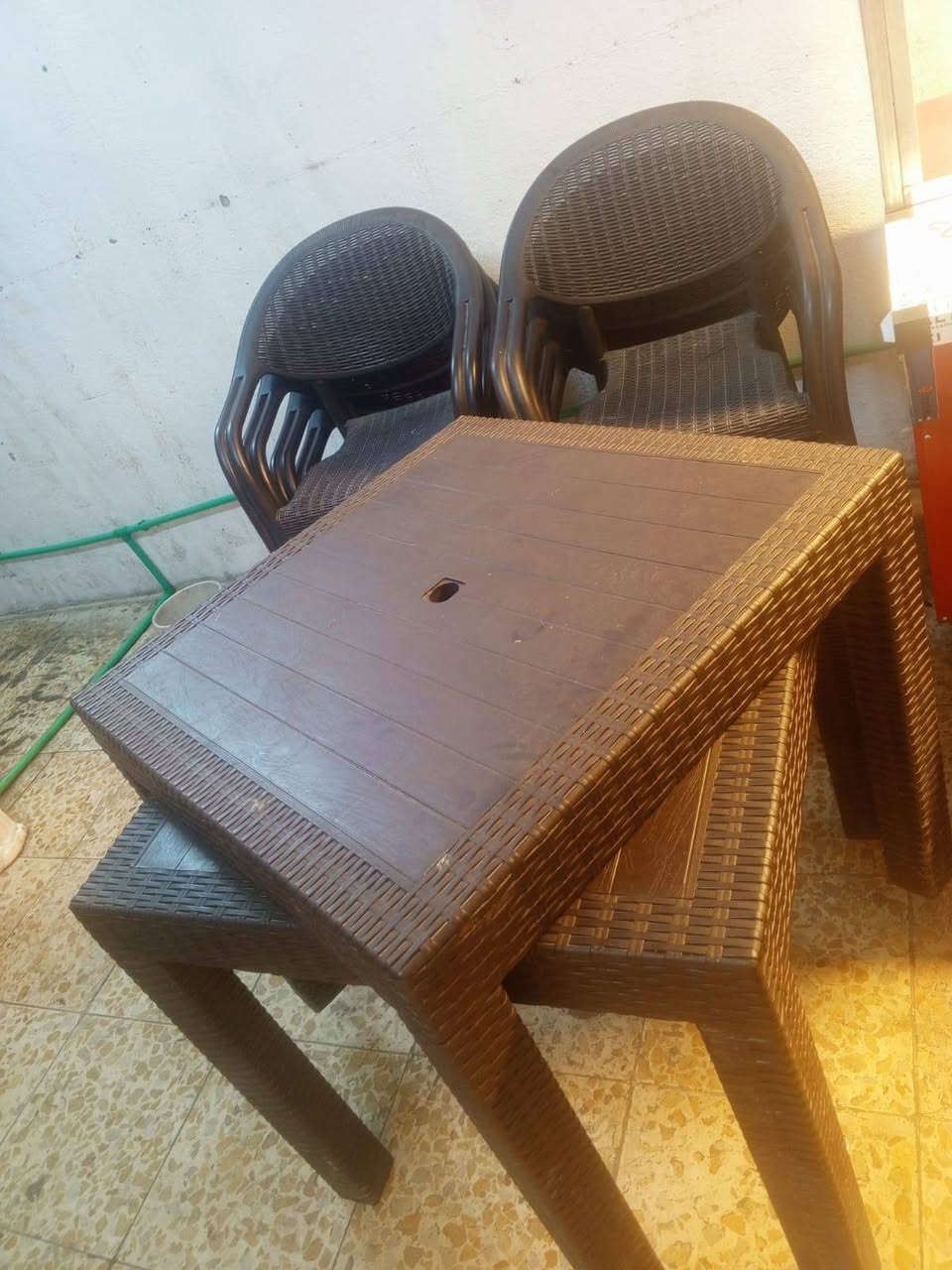 خاص

