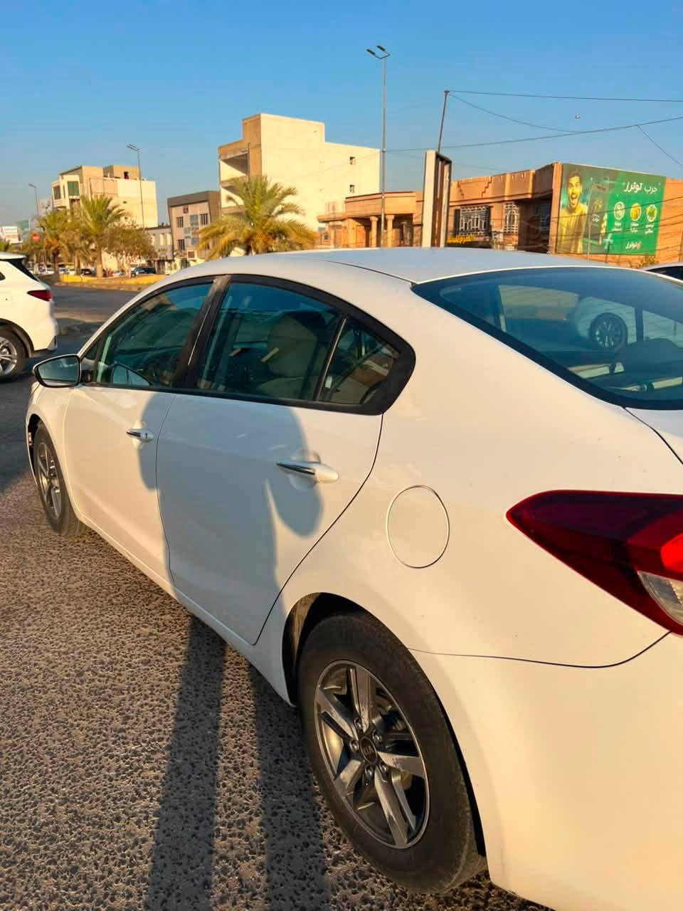 🚘 للبيع كيا سيراتو خليجي 2018
✨ المواصفات:
• فتحة سقف
• محرك 2000 CC
• Drive Mode
• مرايا شفط
• يدات نيكل
• كروس سرعة
• حدادية تبريد
• كير مكفول
• مكينة مفتوحة
• ماشية 144 ألف كم
• سويج مو بصمة
• السونار موجود بالصور
• رقم أربيل باسمي

💰 السعر: 130

📍 الموقع: النجف الأشرف
📞 للاستفسار: ***********
