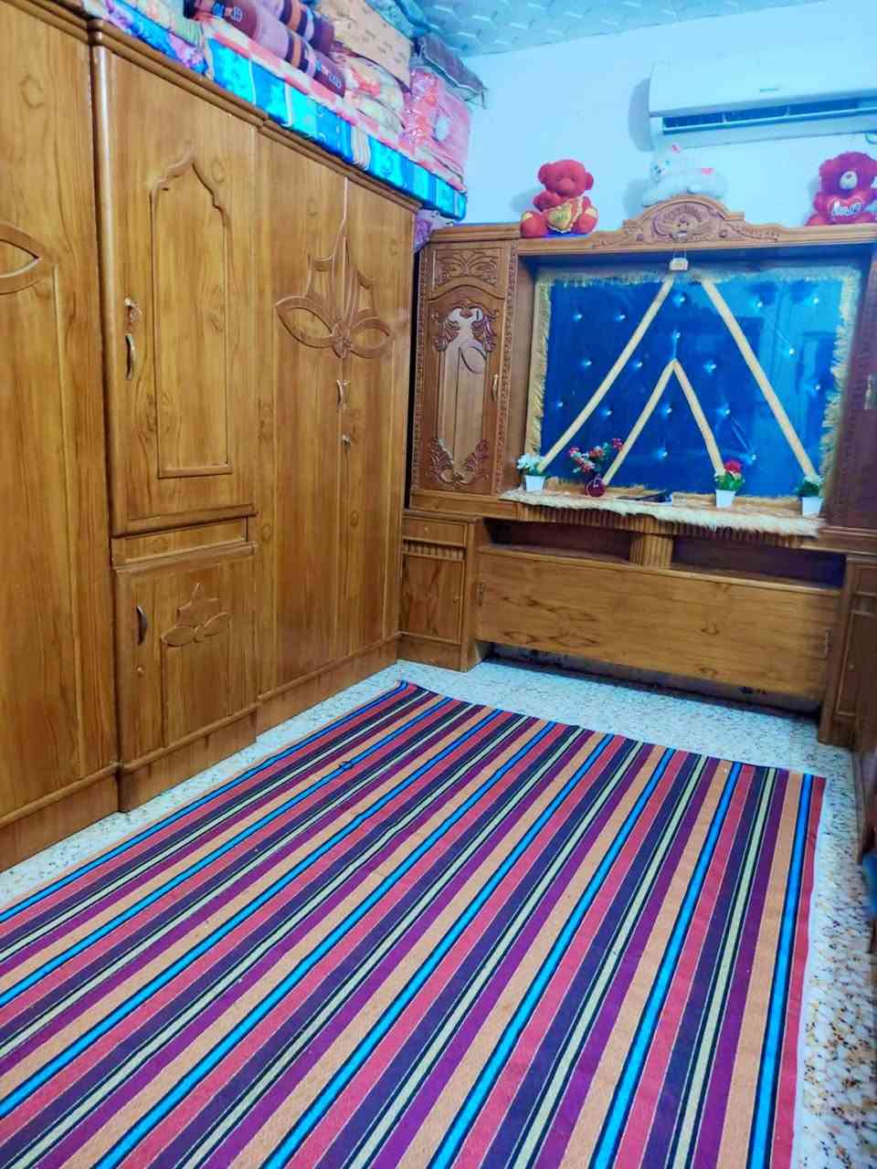 الدار للبيع حي رحمه الاولئ 100متر سعره 30 الاستفسار ألاتصال ***********
