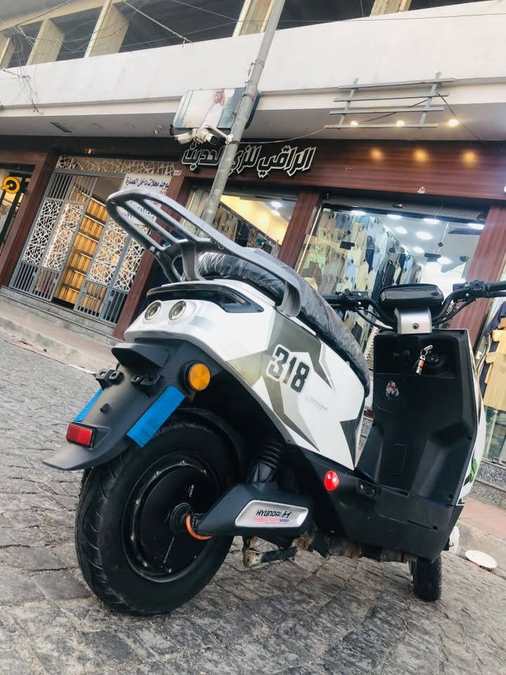 ماطور 318
6بطاريات

ملف 2000

اللون الابيض 

بك R

موديل 2025

كلشي شغال بي 

اشاره يمين اشاره يسار دبل  خلاط 

عالي وناصي

ماطور شرط الفحص بطاريه عقل وملف 

السعر 625 

العنوان دواسة خارج 

البايع شاري لا تتصل 

الاتصال ع الرقم 

***********
