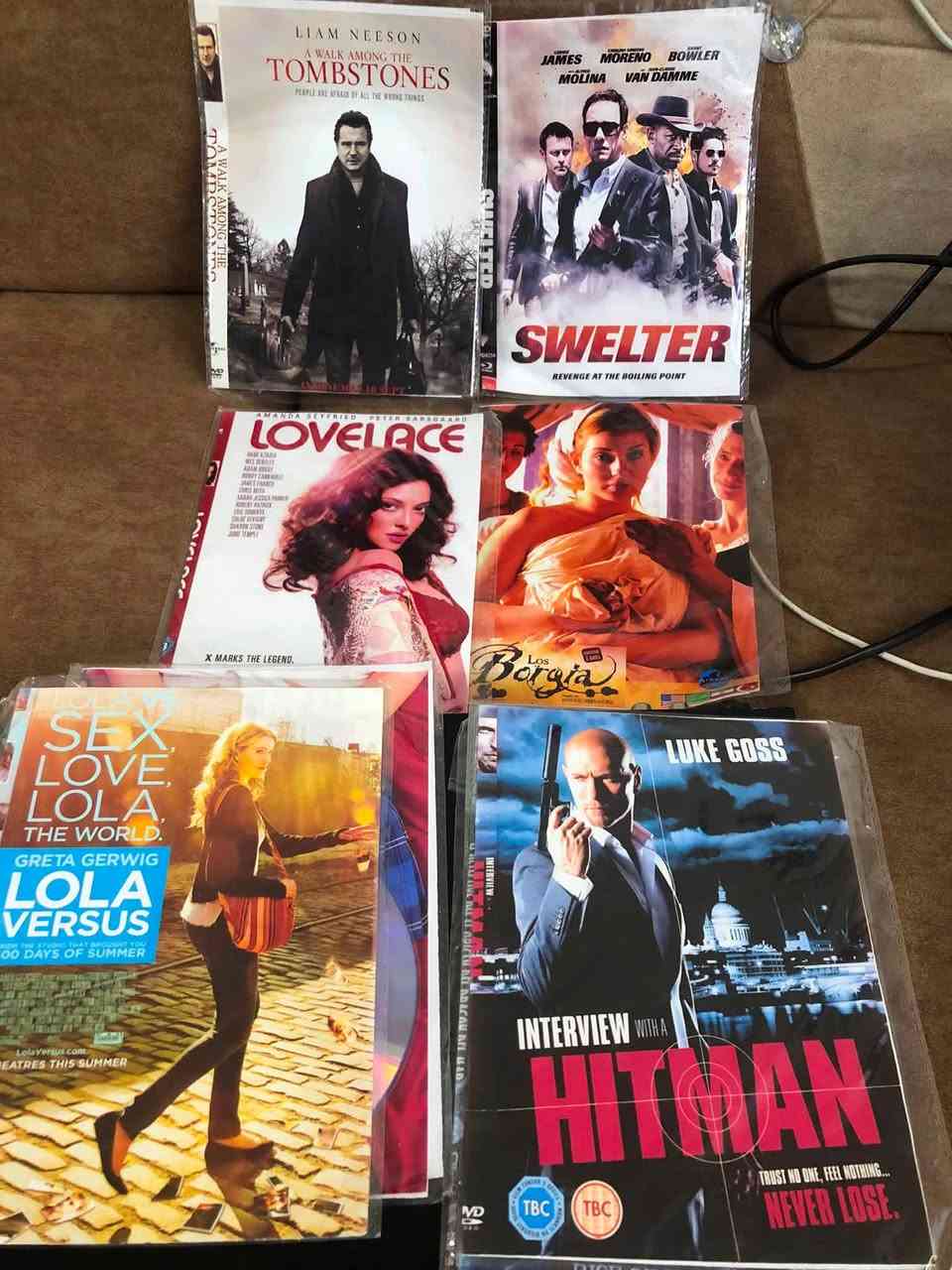 DvD سامسونك يابانى  مع ١٠ افلام کلیشتغل و كرامافون مايعرف اشتغل لو لا ثنين هم ٤٠ الف ***********
