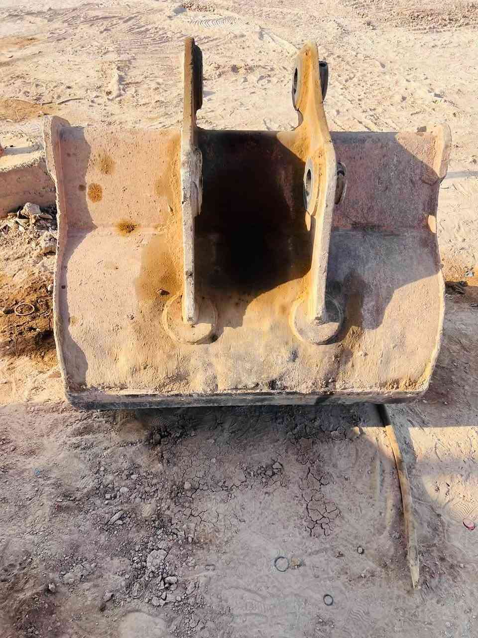 سلام عليكم البيع كيله حجريه متر و30 بلاديه بيم 80 - سعر الاتصال ***********
