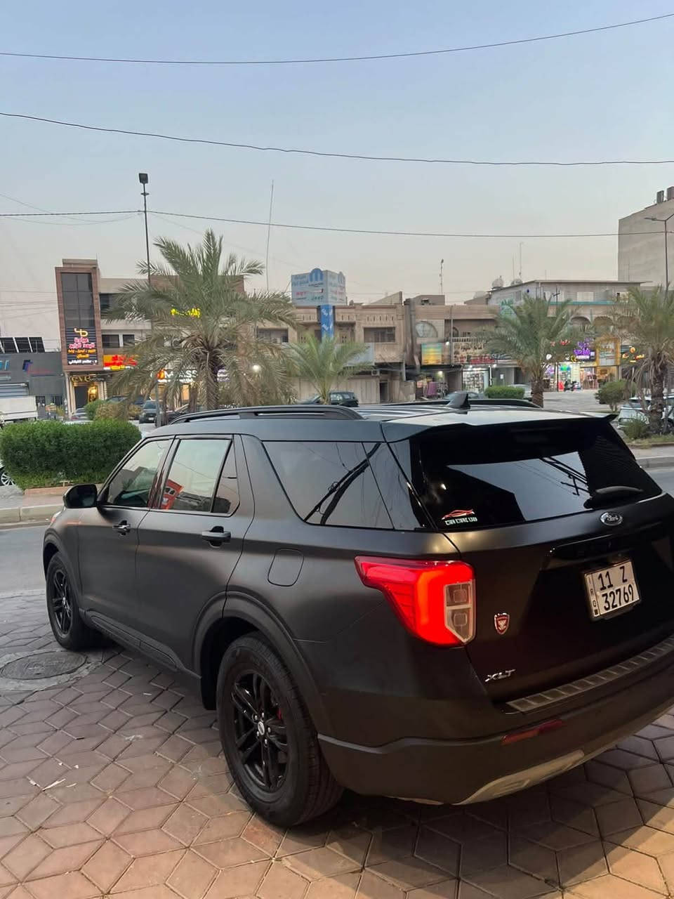 فورد اكسبلورر 2023XLT
ماشية 50 الف مايل 

مغلفة ppf مات امريكي اصلي ضمان 10 سنوات 

من امريكا بيها الباب الورة السايق والجاملغ صبغ وهنا عندي صار بيها ربع جاملغ الامامي صبغ بدون دواخل وبدون ايرباكات ورقم الشاصي بالصور

رادار امامي وخلفي وجانبي وحساسات خلفيه 

مودات قيادة 6 

كشنات جلد وكهرباء تدفأة بالكشنات والستيرن 

7 راكب و3 قطع تبريد منفصل 

صندوك كهرباء وتشغيل عن بعد 

السيارة جاهزة تخم تاير ودسكات جديد وبيها ضمان والصدر جديد حته دهن وفلاتر مبدل جديد وبيها احتياط مشتريلها 

سعرها / 250 ورقة 

مكانها بغداد الكرخ 

***********
