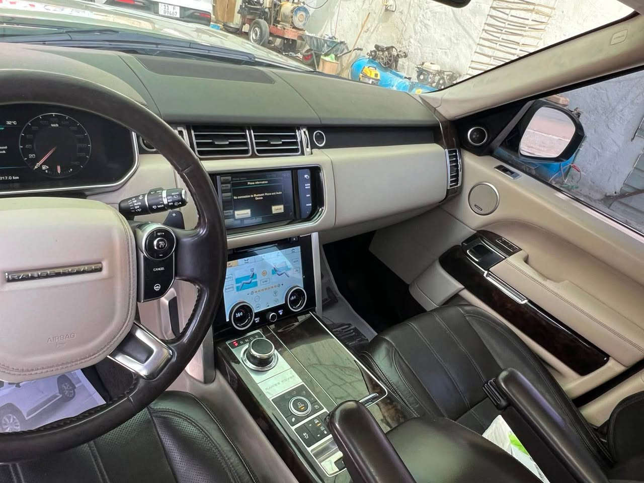 ﷽

بيع او مراوس كلشي يرهم 

RANGE ROVER VOGUE 2013 

▫️رانج رؤڤه ر مؤديل 2013 ڤؤگ ئوتو بايوگرافي

🔹مواصفات خليجي وكالة شريكة سردار✅

🔹 فول مواصفات مواصفات بلاك زمان دولي

بيع او مراوس حسب القناعه 

◻️محريك V8 5.0L تمانية سلندر سوپر جارج مرغوب

🔹گير و محريك بشرط فحص

بدون صوت و بدون صرف بدون خلل

🔹ماشية  109 الف حقيقي

◻️ سيارة مكفولة كفالة عامة بدون صبوغ  

🔹سيارة جديد حيل حيلوة نضيفه 📦

◻️مواصفات فول اوتو بايوگرافي معروفة

🔹{ بصمة - پانوراما - داخل كريمي - رادار -  دوسات كهربا - خمس كاميرا - ثلاجة -  صندوق شفت - باب صحب - كشنات DVD - كشنات تتفيئة و تبريد - كشن مصاج - كشن و ستيرن خزن - ستيرن تتفيئة - بغاغ لايت - مراي شفت - تبريد مركزي - بعد }

◽️اربع تاير ويل جديد ويل بلاك

🔹دبل و جوبليسات كل بشرط

🔹سيارة شرط بدون اى نواقص گير و محرك و حدادي و كاهرباى كلة بشرط

🔹سنوي و رقم و هزة جديد سنوي بأسمي

🔹 نفسي يوم / تحويل و كاله حاظر

🔹 مكان_🌆 بغداد سيديه 

◽️سعر_  249

◽️موبايل_ *********** بغداد, العراق
