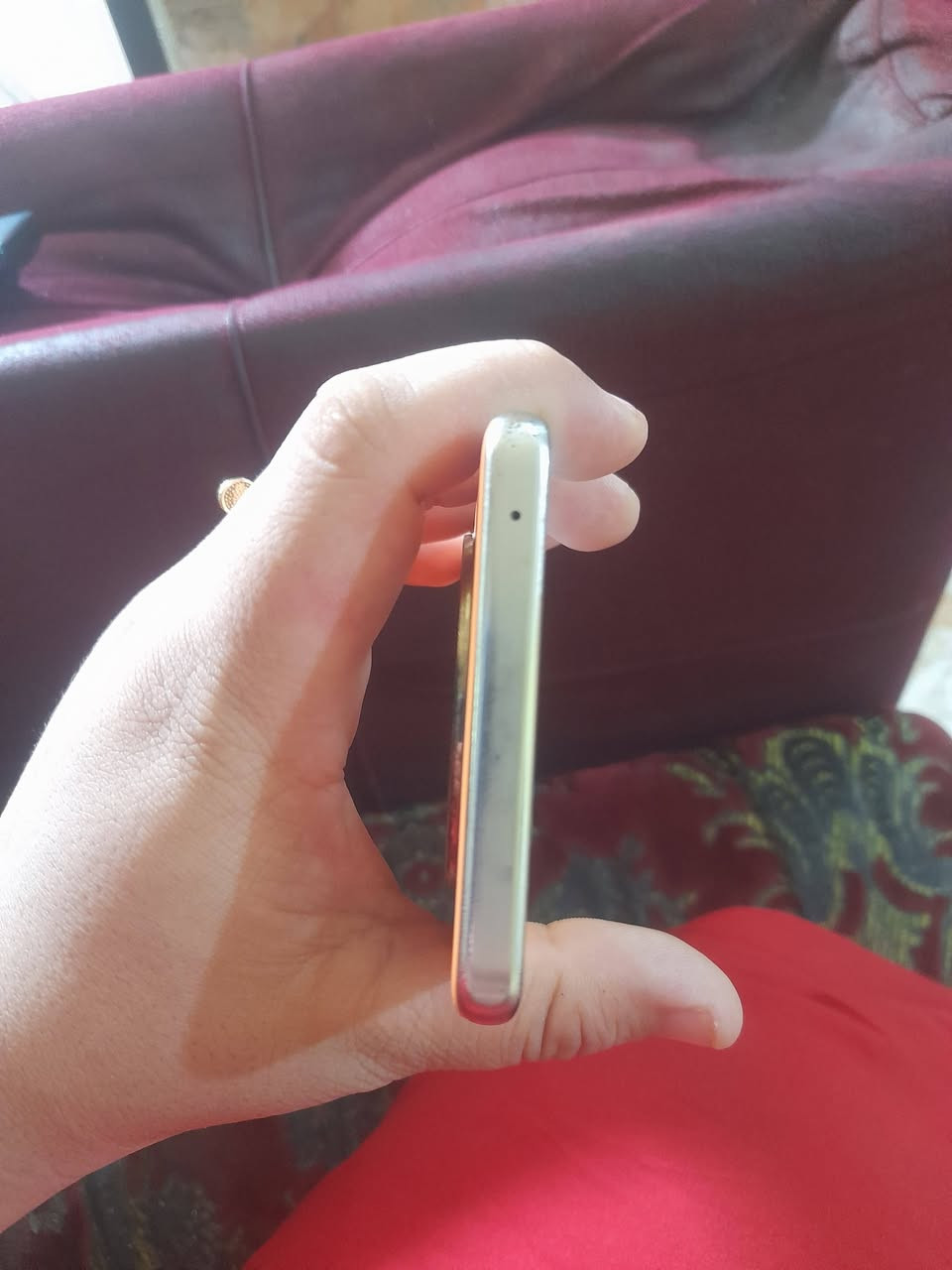 جهاز للبيع هونر اكس 9بي الجهاز نضيف
الجهاز مصارله هواي عندي

الجهاز كله بلادي مامبدل بي شي على الفحص وتاخذه 

رايدته ب295

العنوان ديالى بعقوبه تقاطع الساده 

الاتصال على الرقم او مراسله الواتس ***********
