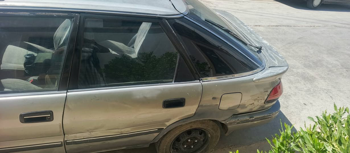 من رخصت الادمن معارض فقط اب كيا بنكو نضيف قماره اوربع  كورلا جنطه موديل 1991ستيرن يسار اصلي مامحور مكينه كير تبريد شرط وضع شركه بس البوند مبدل بدون حادث شرط يعوزها تقليمات مقلمها بلبخاخه  سنويه 2027هزه جديده اي استفسار علرقم ***********

