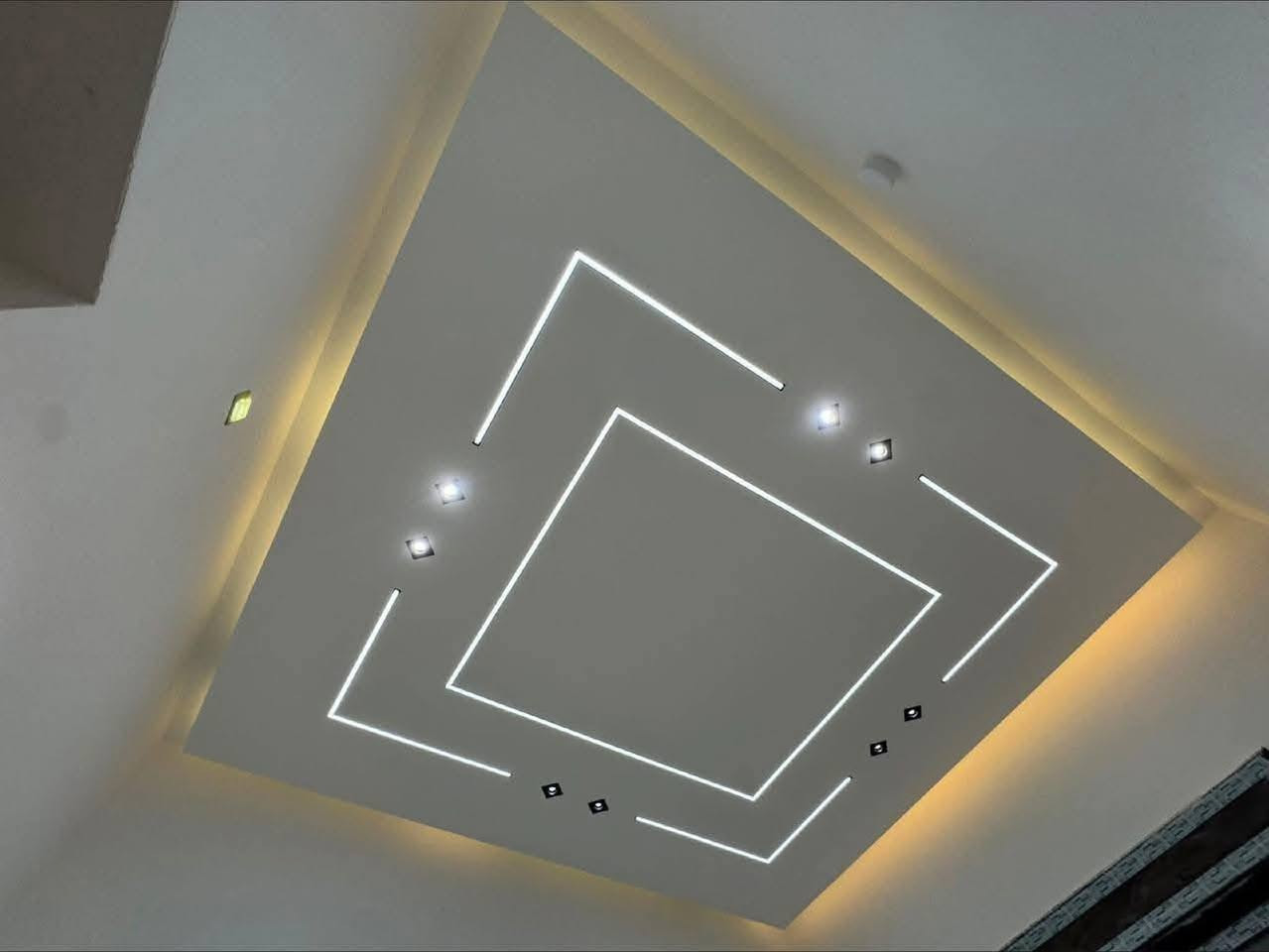 دهانات • جبس • واجهات