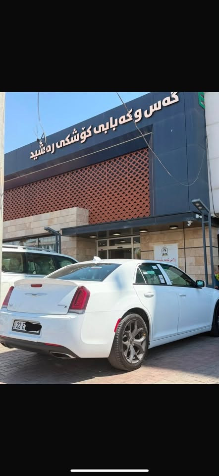 كرايسلرا اوباما 300s
موديل:2019

كندي كفاله عامه

ماشيه57ميل

رقم اربيل

مواصفات فول عدى الفتحه

باقي التفاصيل الاتصال ***********

مكان السياره ذي قار.

السعر 280
