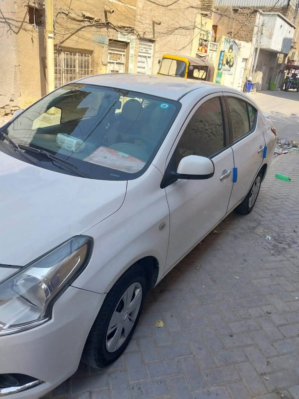 سني هندي موديل ٢٠١٩ بليته زركه نظيفه مال جناي 
بيهه تبديل قبق صندوك وتصليح على البارد حوض الصندوك 
السعر ٩٥ وبيهه مجال قليل للشراي 
رقم الهاتف ***********  في مدينة الصدر
