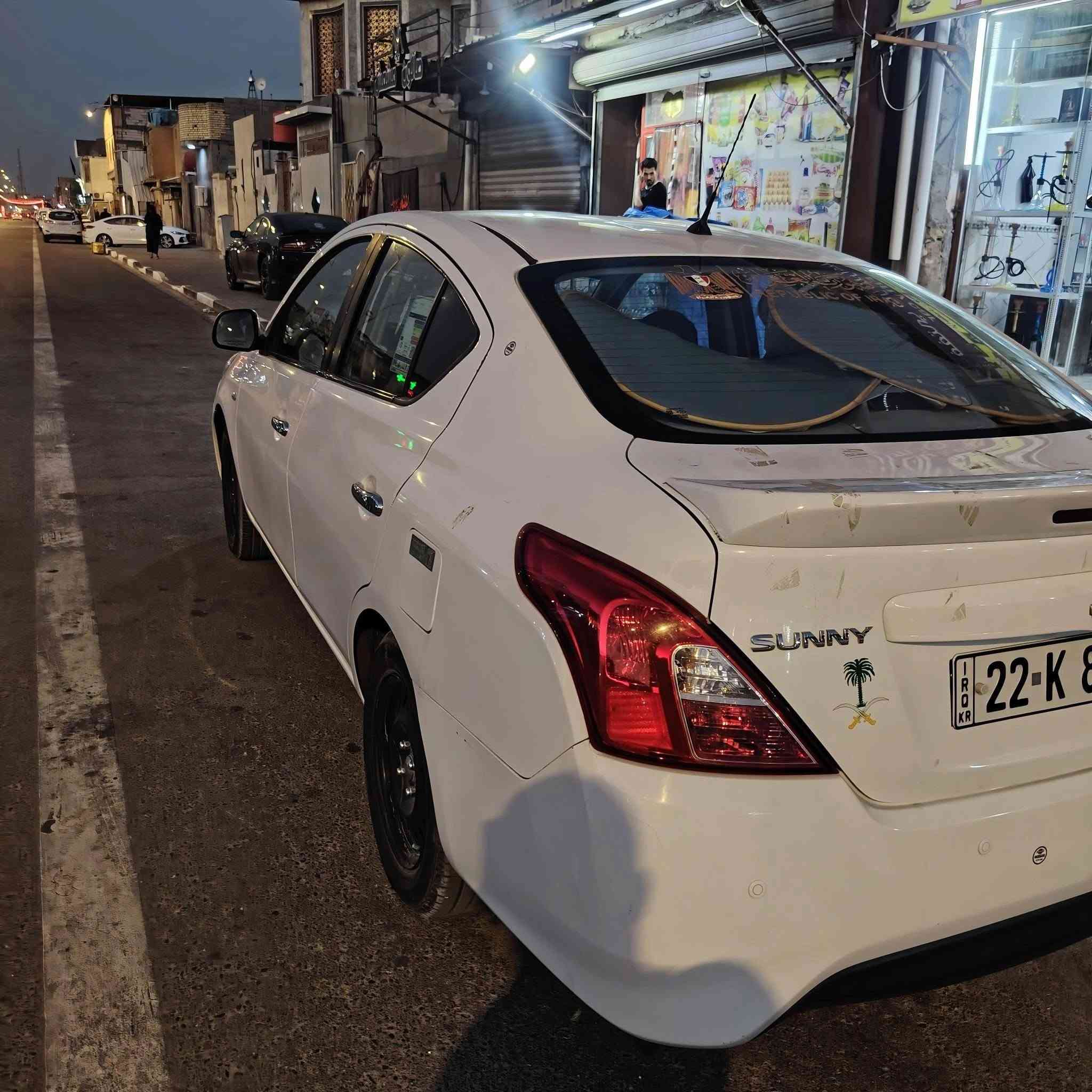 السلام عليكم سني هندي للبيع موديل 22  سعر 105 باب صبغ بدون فتح كفاله  او طكه بل صندوك   بصره  هاتف ***********

