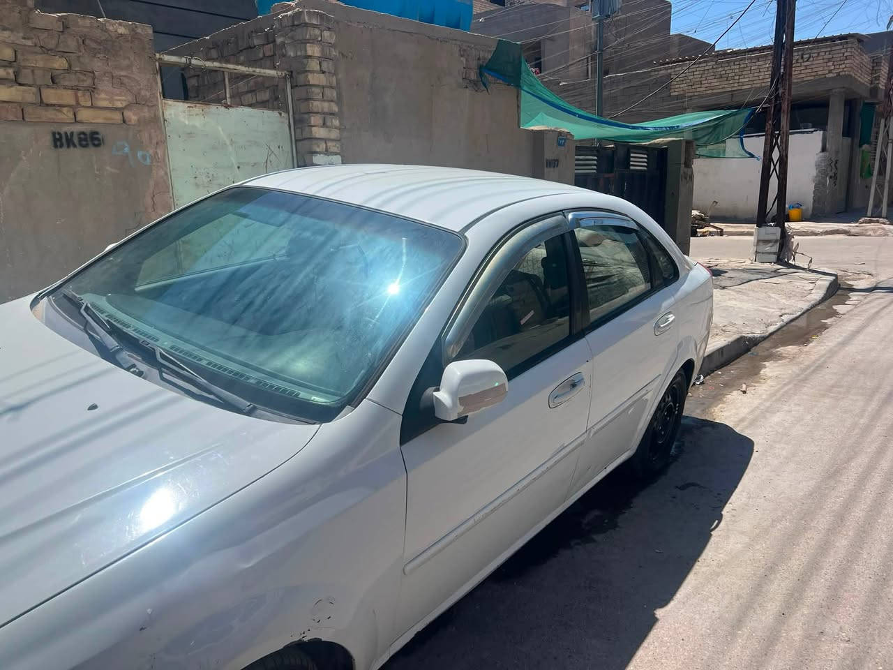 السلام عليكم 
للبيع 
أوبترا موديل ٢٠١١ شركة عامة 
مكينه وكير نظيفة 
صدر كامل جديد 
مشط ستيرن جديد 
السيارة باسمي 
السيارة صار ٦ اشهر من عمرت الحدادية جديد وتركتها على وضعها 
مكان السارة بغداد الدورة 
للاستفسار 
الاتصال ***********
