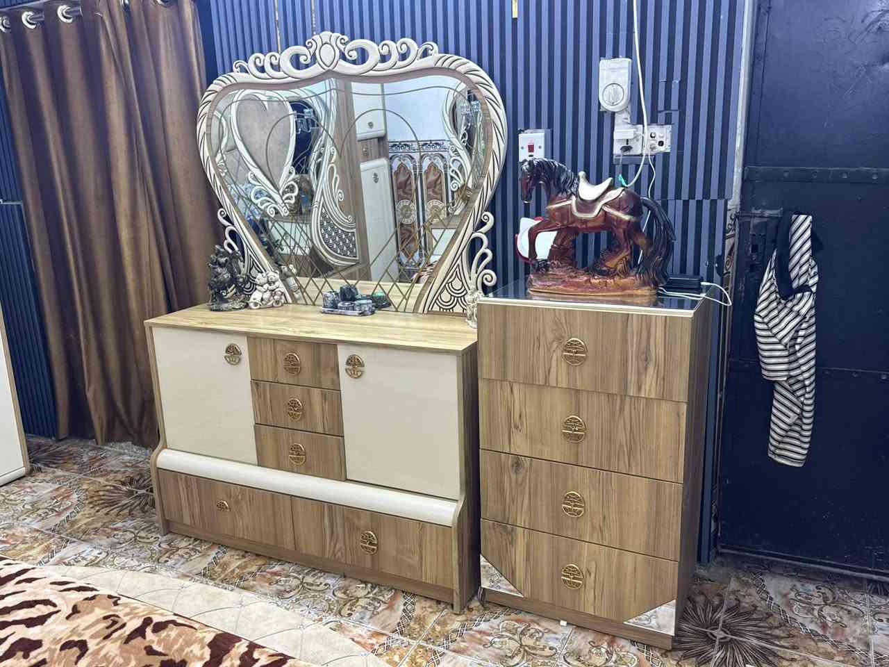 غرفه تركي • ٩ قطع • نظيفه