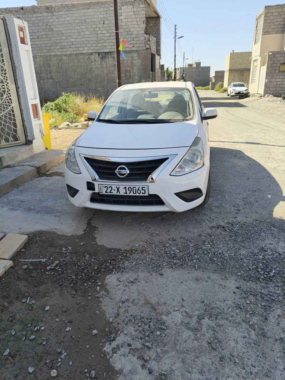 السلام عليكم.. سياره نيسان سنيي ٢٠١٩ للبيع البليته الزركه سعرها ٩٥ ورقه وبيها مجال حك الجيه مكاني بغداد الجزيرة السياحية.. السياره بيه طخه يم الايت موضحه بالصور للاستفسار الاتصال على رقم الهاتف ***********
