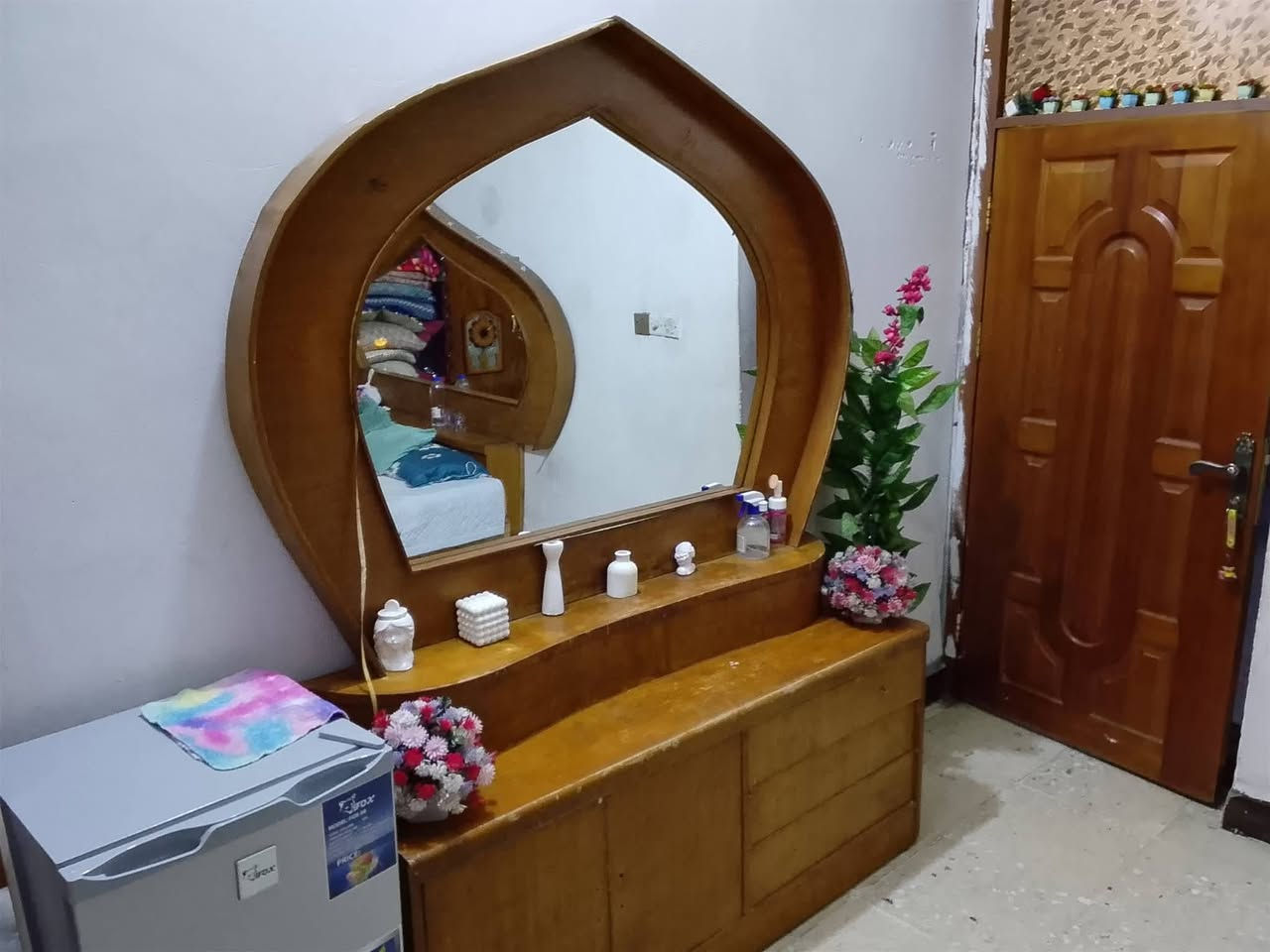 غرفة نوم • للبيع • العبيدي الرائسه