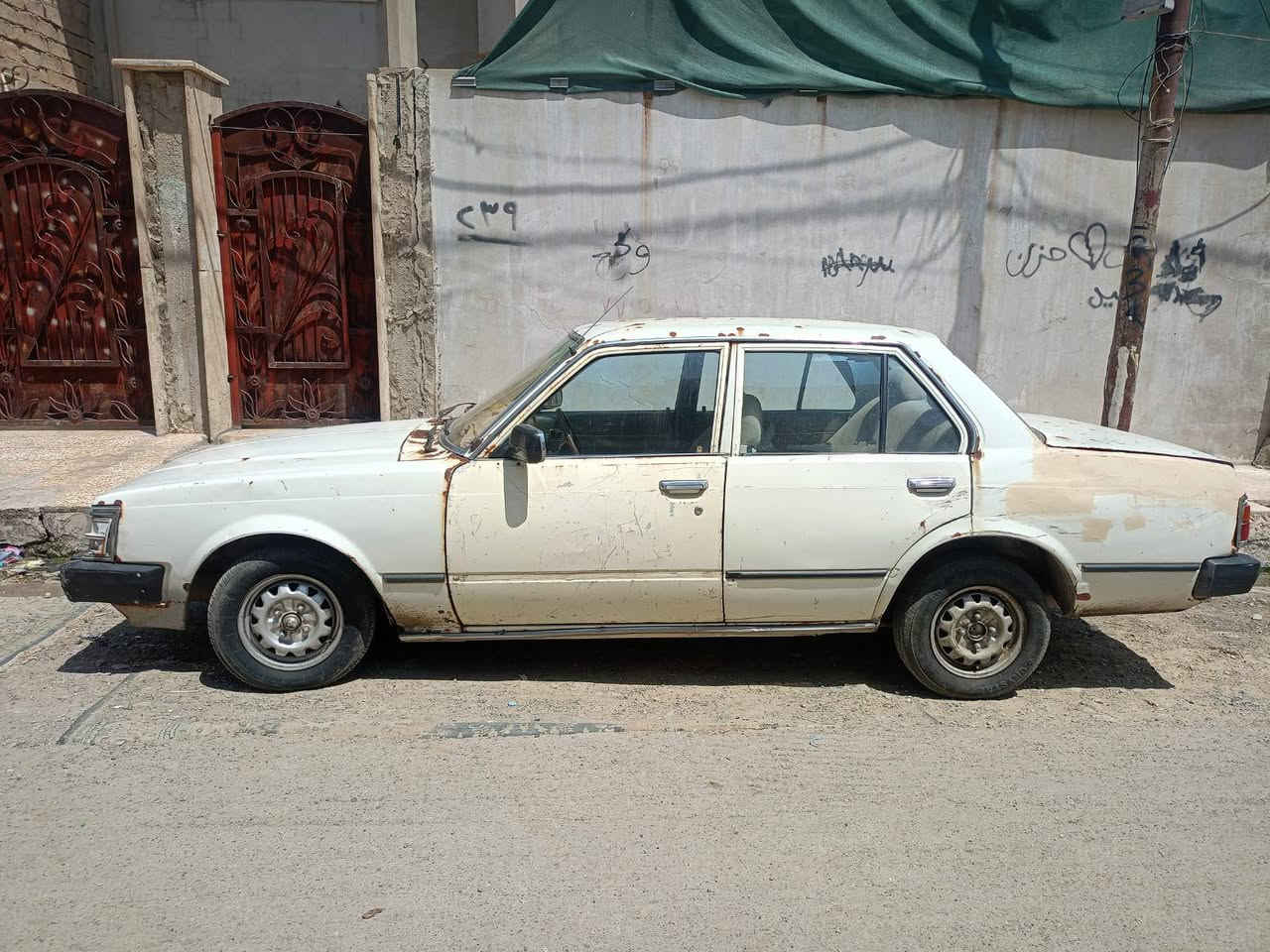 كرونا 81 تبريد محرك كير اكسن شرط كيجات وكهرباء يأت كله شغله راعيه ميت السعر 12ورقه وتساب ***********
