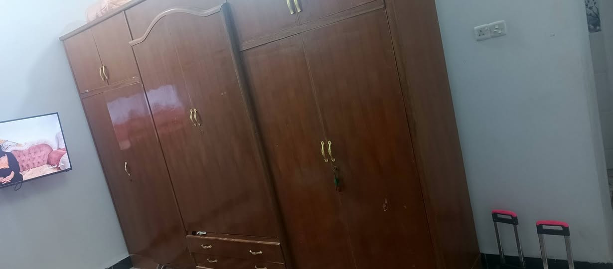 كاونتر • نضيف • طويريج حي الجمعيه