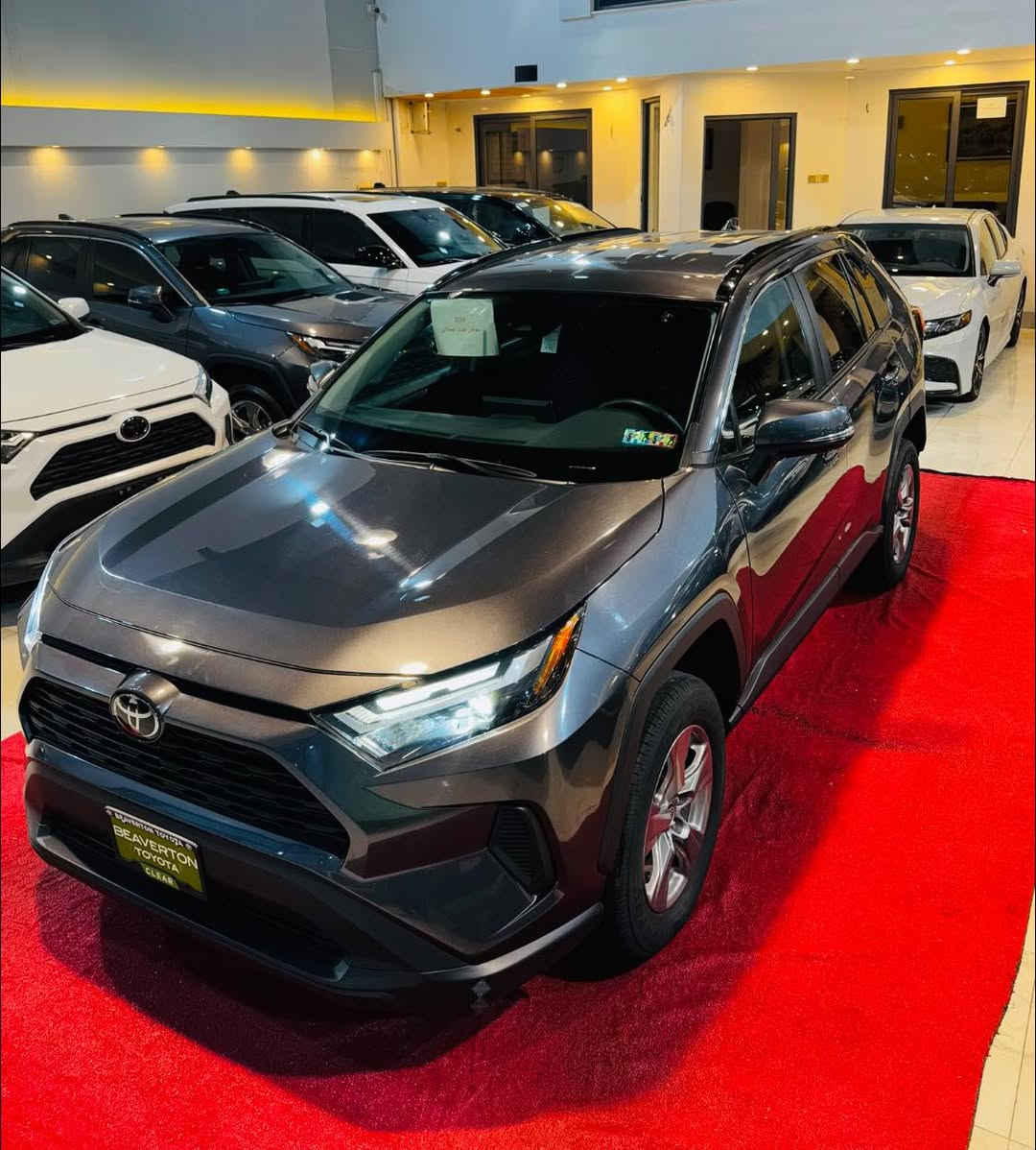 Toyota RAV42024  XLE 
اللون . نفطي #كاتي تترقم شمال 

عداد المسافات28الف   ميل  mile
حجم المحرك 4 سلندر (2.5L) 

المواصفات :
كشنات.  قماش 
بصمة ابواب
تشغيل عن بعد 
بصمة تشغيل 
رادار أمامي(تحديد مسار)
رادار جانبي (نقاط عمياء)
رادار خلفي(التحذير من الاصطدام)
تحكم وضعيات القيادة Drive Modes 
اوتو ستارت (Auto start)
اوتو ستوب(Auto Stop)
هاند بريك بصمة
اوتو هولد(Auto Hold)
تحكم وضعيات القيادة ECO,NORMAL,SPORT
مانع انزلاق+ABS
حساسات خلفية+كاميرا
تحكمات استيرن
تبريد قطعتين 
وبقية مواصفات XLE المعروفة
الضرر كما موضح بالصور: 
بدون ايرباك
#السعر 240$. 
العنوان كركوك
 
 معرض هشام الحمداني لتجارة السيارات 

للاستفسار الاتصال بالرقم 
***********
                                                        ***********
***********
