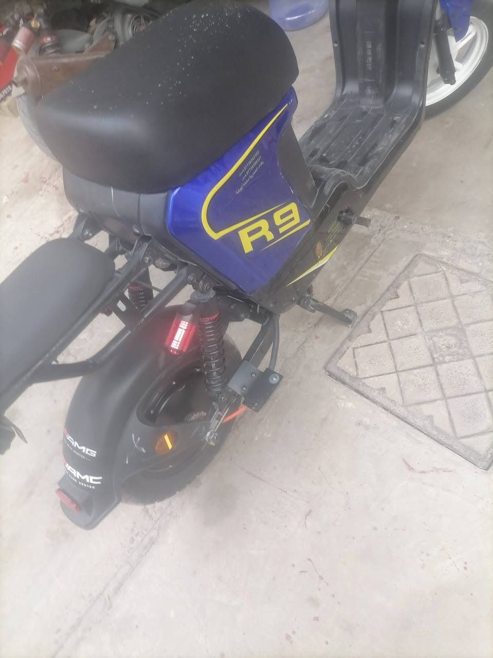 R9 • جديده • ٥٠٠
