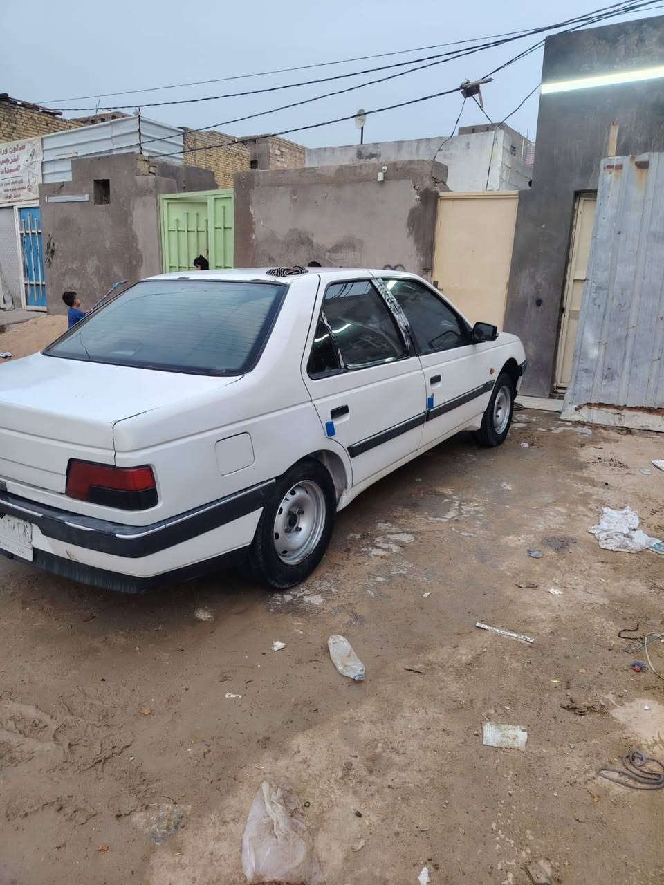 بيجو ٤٠٥ • ٢٠٠٩ • رقم نجف