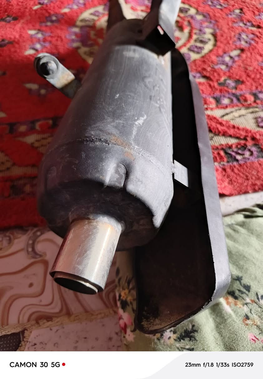 سلام عليكم صالنصه بوليسي جديده للبيع سعر 20بيه مجال ناصريه مركز ***********
