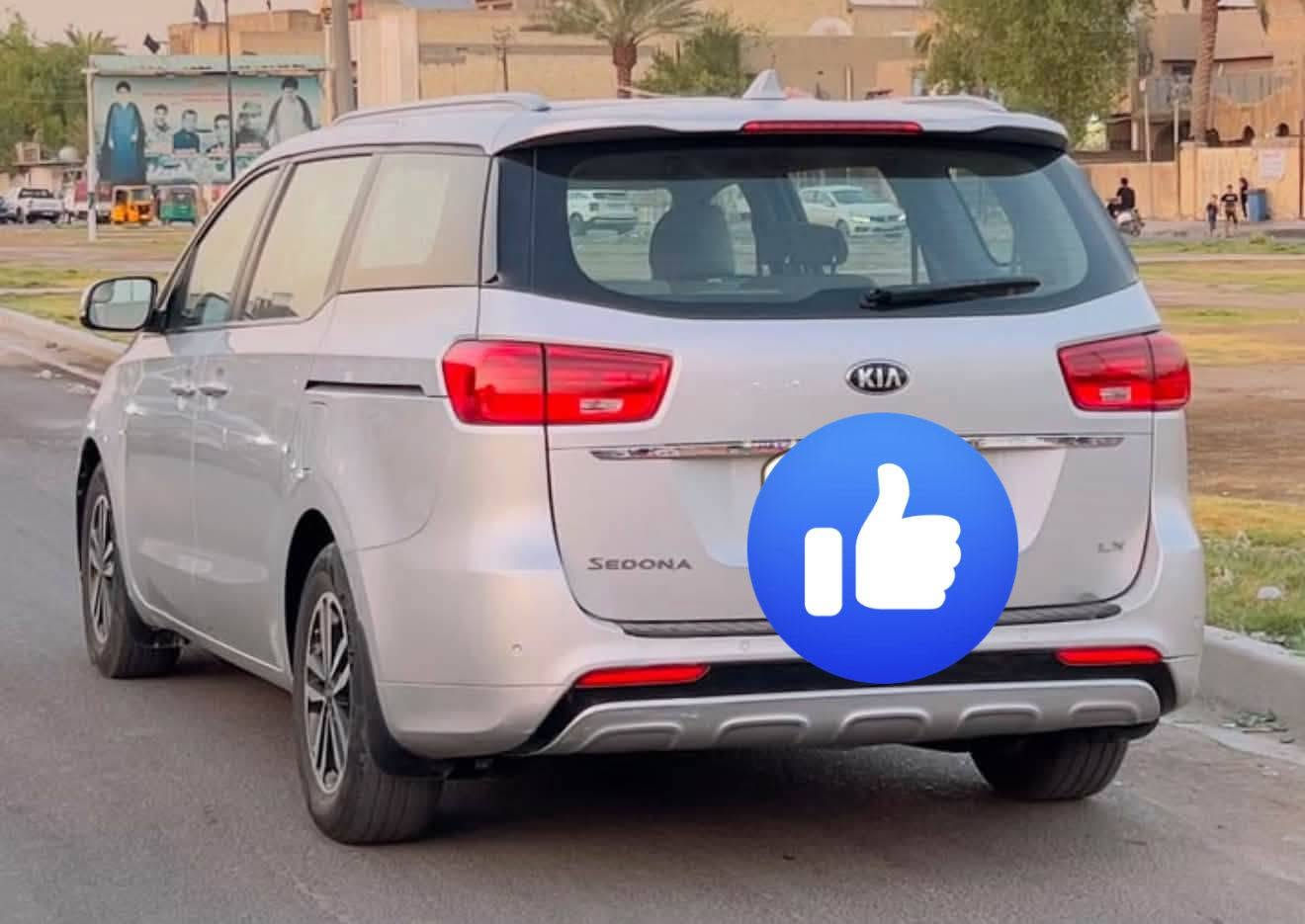 سيدونا مديل 19رقم شمالي ضربته قطعتين بدون دواخل ماشيه70الف مراوس بكوستر رقم ***********

