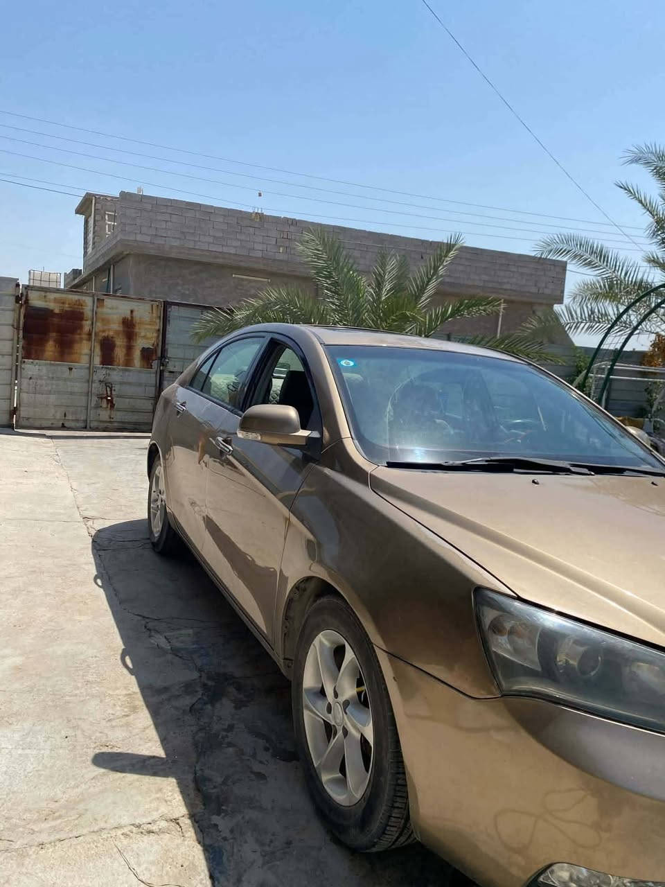 ام كراند ٢٠١٣ • كير ومحرك مكفول • رقم بابل