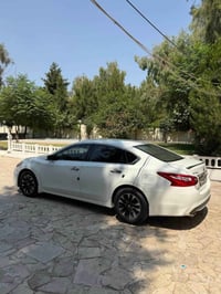 بصمة • تشغيل عن بعد • ضرر جنب السائق