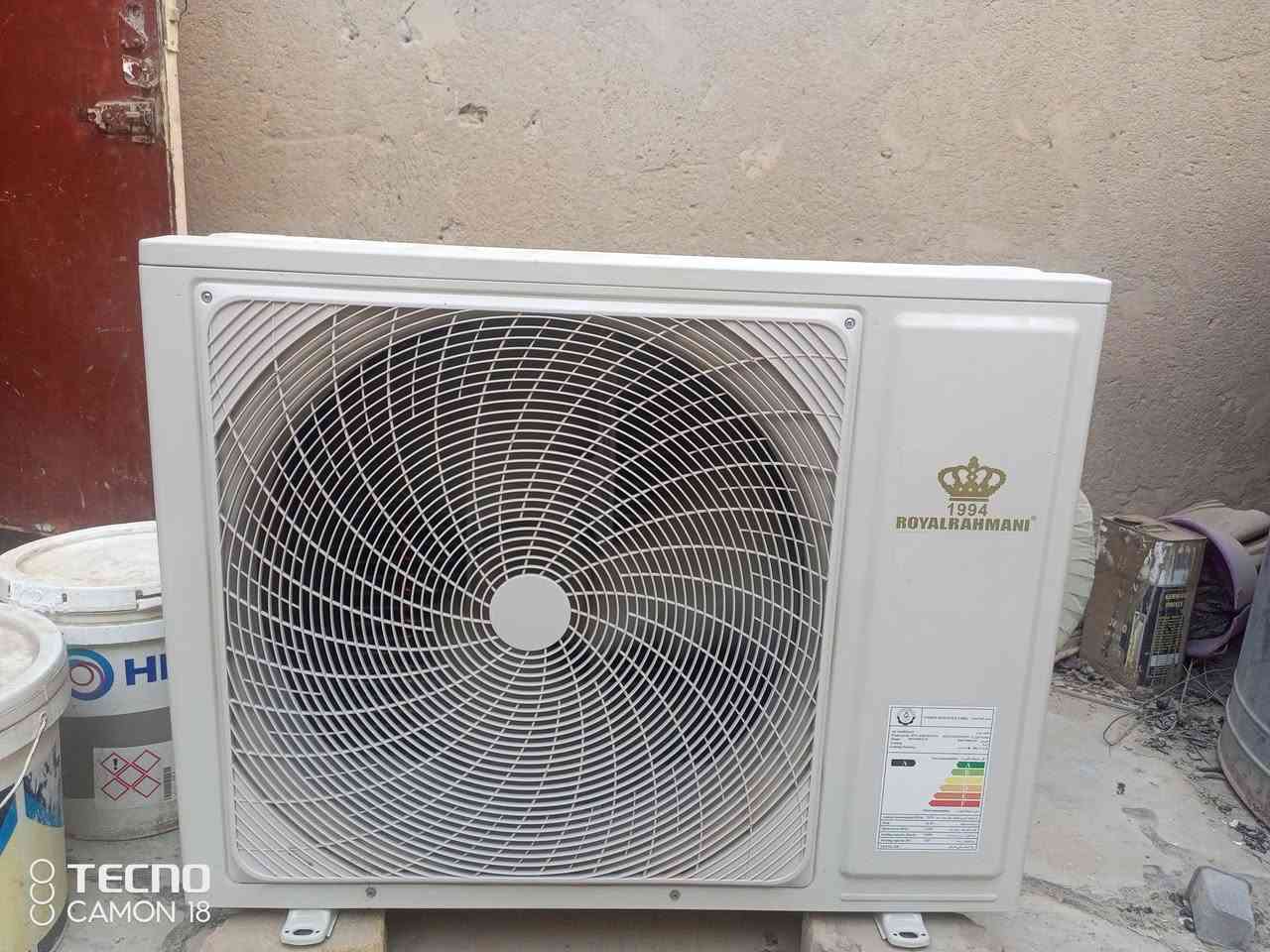 سلام عليكم عندي سبلت طنين للبيع جديد تاخذه شرط تبريد وتشغيل كدامك الاستفسار ***********
