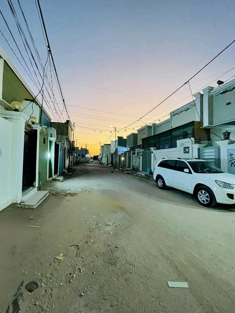 بيت 50م مقابيل ملحق قريه الغدير عمود 314 السعر ٢٠ وبيه مجال
للتواصل عبر الواتس على الارقام التاليه

***********;;;;;;;;;;;;;;;***********
