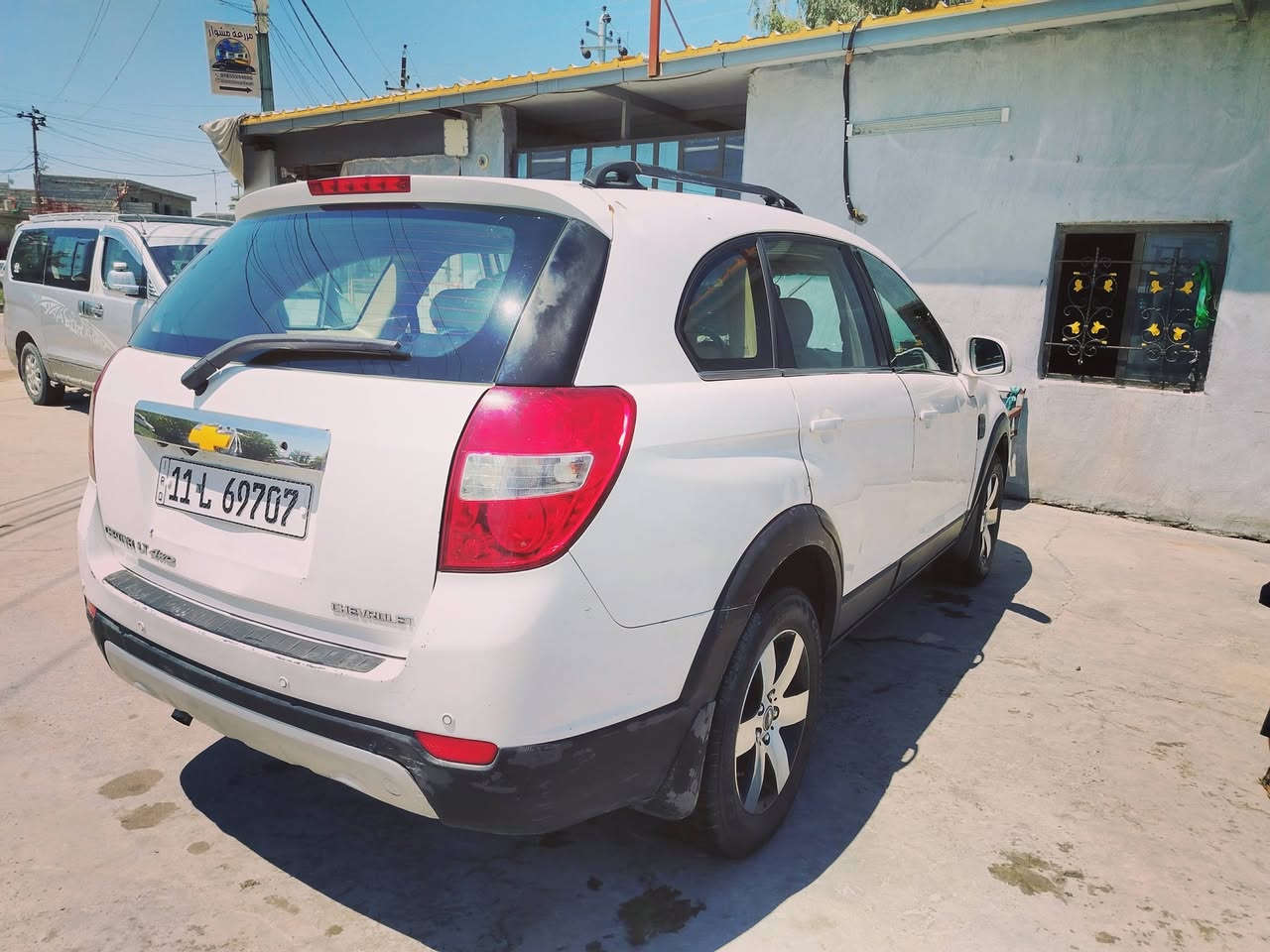 شوفرليت كابتيفا موديل 2008 وارد خليجي 
سعر مناسب 60 
فور ويل 4WD

حجم محرك 2000 اقتصادي 

كير اوتماتيك وعادي

سلايد روف

كشنات مخمل كهرباء 

كامرة خلفية دوارة + شاشة كبيرة اندروید 

داش كامرة تسجيل صورة وصوت 

دواخل عسلي نظيف

داخل دشبول صاج 

رقم بغداد جديد سنوية وهزة جديدة بأسمي تحويل مباشر
(باب وجملغ صبغ شوية اعتبرهن مصبوغات وسونار مرفق) 

مكان بلد ***********
