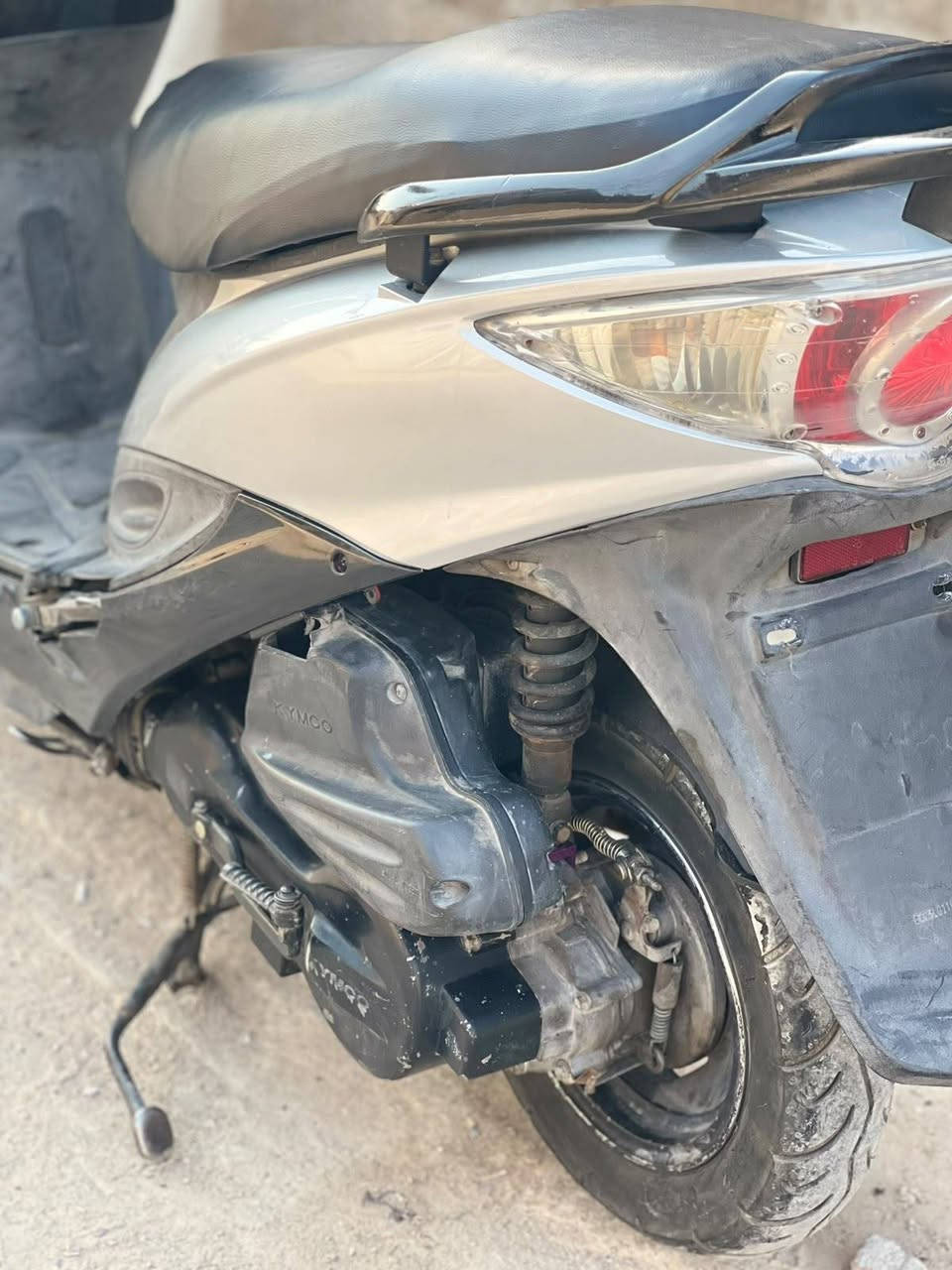 السلام عليكم كامكو جي فور مامفتوحه برغي ٨مامبدل بيه دراجه كله ختم واحد وضعه البلادي كله شغال سلف هندر اشاير كله شغال مكاني نجف
***********
السلام عليكم كامكو جي فور مامفتوحه برغي ٨مامبدل بيه دراجه كله ختم واحد وضعه البلادي كله شغال سلف هندر اشاير كله شغال مكاني نجف
