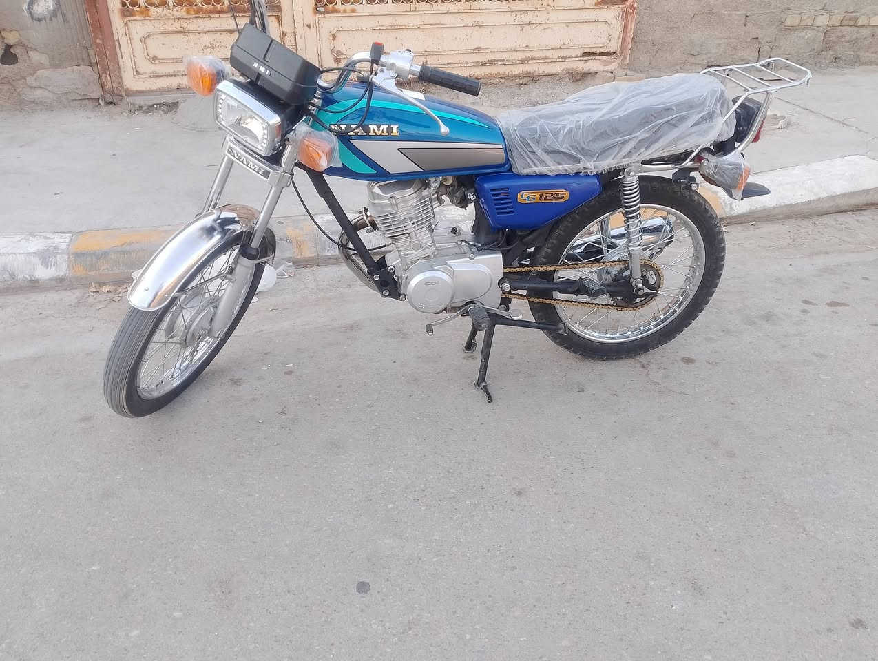 نامه 22 امتياز تعمير كله جديد ماعده محرك و شاصي و كم شغله بسيطه 
دراجه كلشي ماعوزه شغل ومشي خير من الله مكاني 
واسط قضاء النعمانية ‏‪***********‬‏ 
سعر 800 ...
