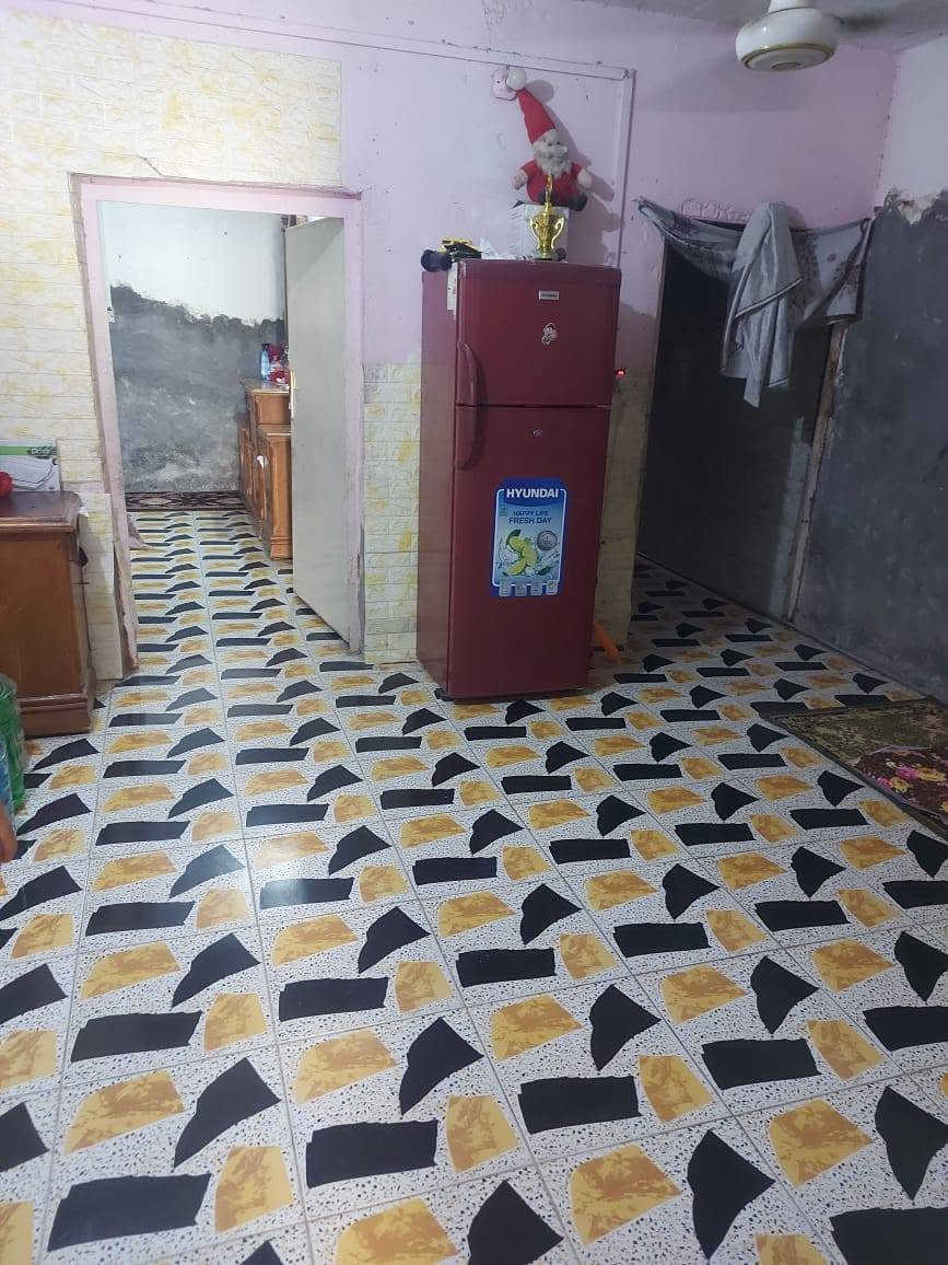 دار سكن للبيع مساحة 100م طابو صرف
موقع أبي غرق حي الشرطه 
خدمات كاملة
قرب شارع حلة كربلاء 
للاستفسار الاتصال 
***********
***********
