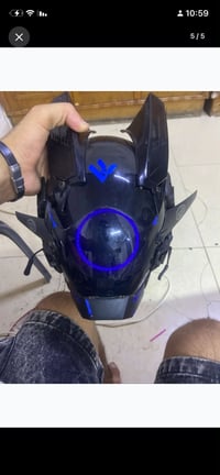 خوذه للبيع السعر 90 وبيه مجال الاتصال عل الرقم 07777489788